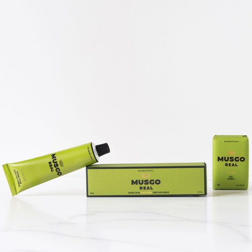 Claus Porto - Musgo Real Classic Scent Body Soap for Men + Women | Fresh, Cleansing, Moisturizing | Handcrafted, Aromatic, Woody, Elegant (160g | 5.6 oz)