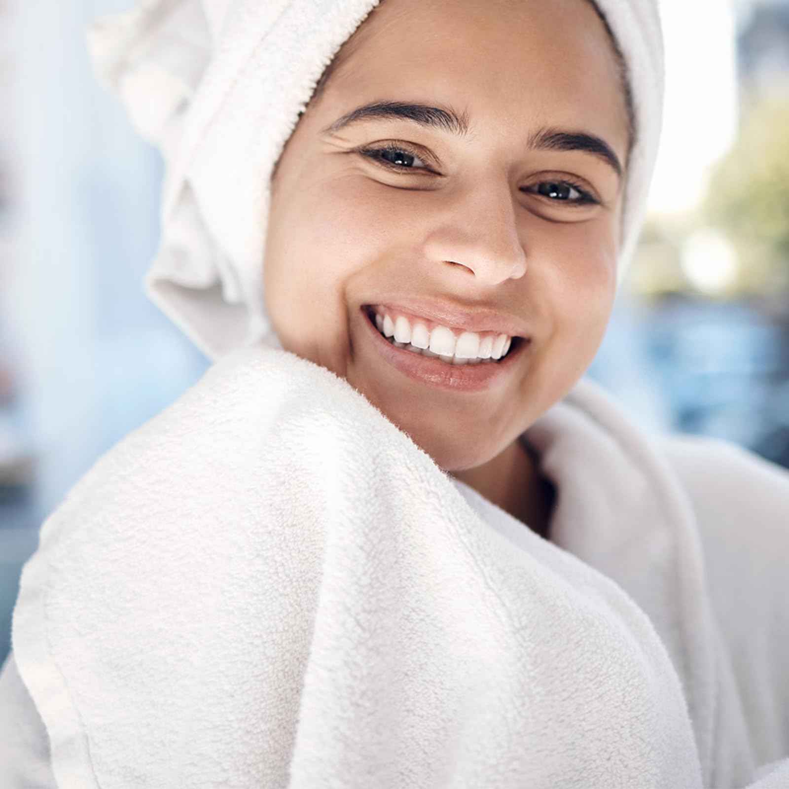 Orighty Washcloths Bulk Towels Set 50 Pack, Highly Absorbent and Soft Feel Microfiber Face Cloths, Multi-Purpose Wash Cloths & Hand Towels for Bathroom, Hotel, Spa, and Gym, 12x12 Inch, Multi-Color