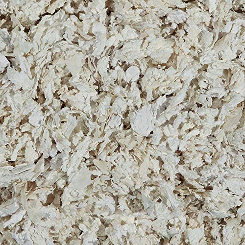 Kaytee Clean & Cozy White Bedding Pet For Guinea Pigs, Rabbits, Hamsters, Gerbils, and Chinchillas, 49.2 Liters