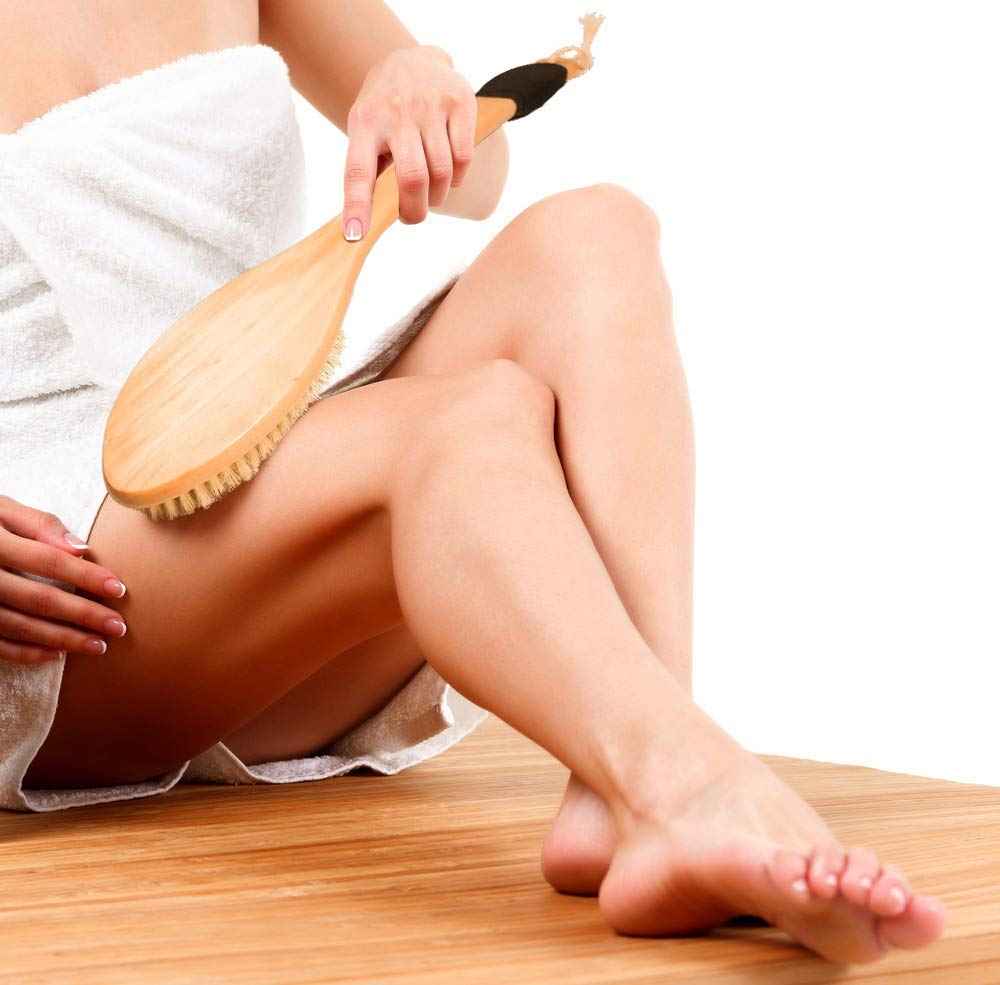 OWIIZI Bath Brush Wooden Curved Long Handle Antiskid Shower Brush for Exfoliating, Natural Bristle Scrubber for Back Use Wet or Dry