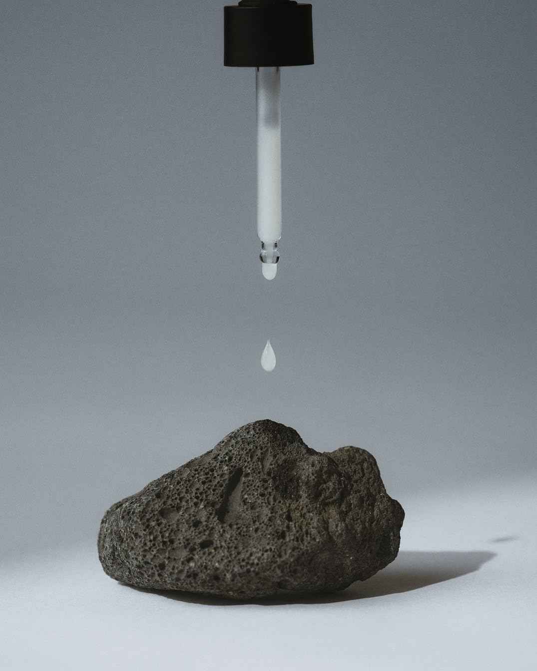 House of Dohwa Rice Makgeolli Serum | Made with Domestically Sourced Korean Rice | 30 ml (1.01 Fl Oz) | Korean Skin Care