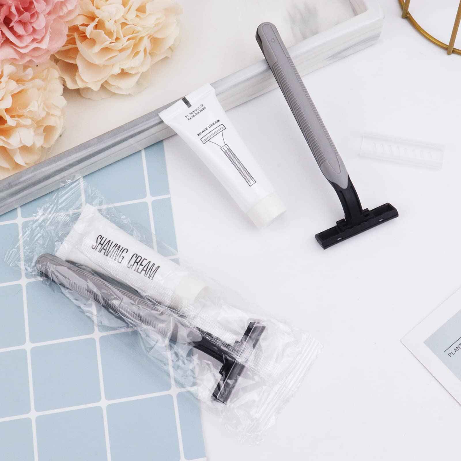 Disposable Razors in Bulk Pack of 60,Black Bulk Razors Disposable Individually Wrapped Twin Blade Disposable Shaving Razors with Shaving Cream and Clear Cap Set for Homeless,Hotel,Charity,Travel