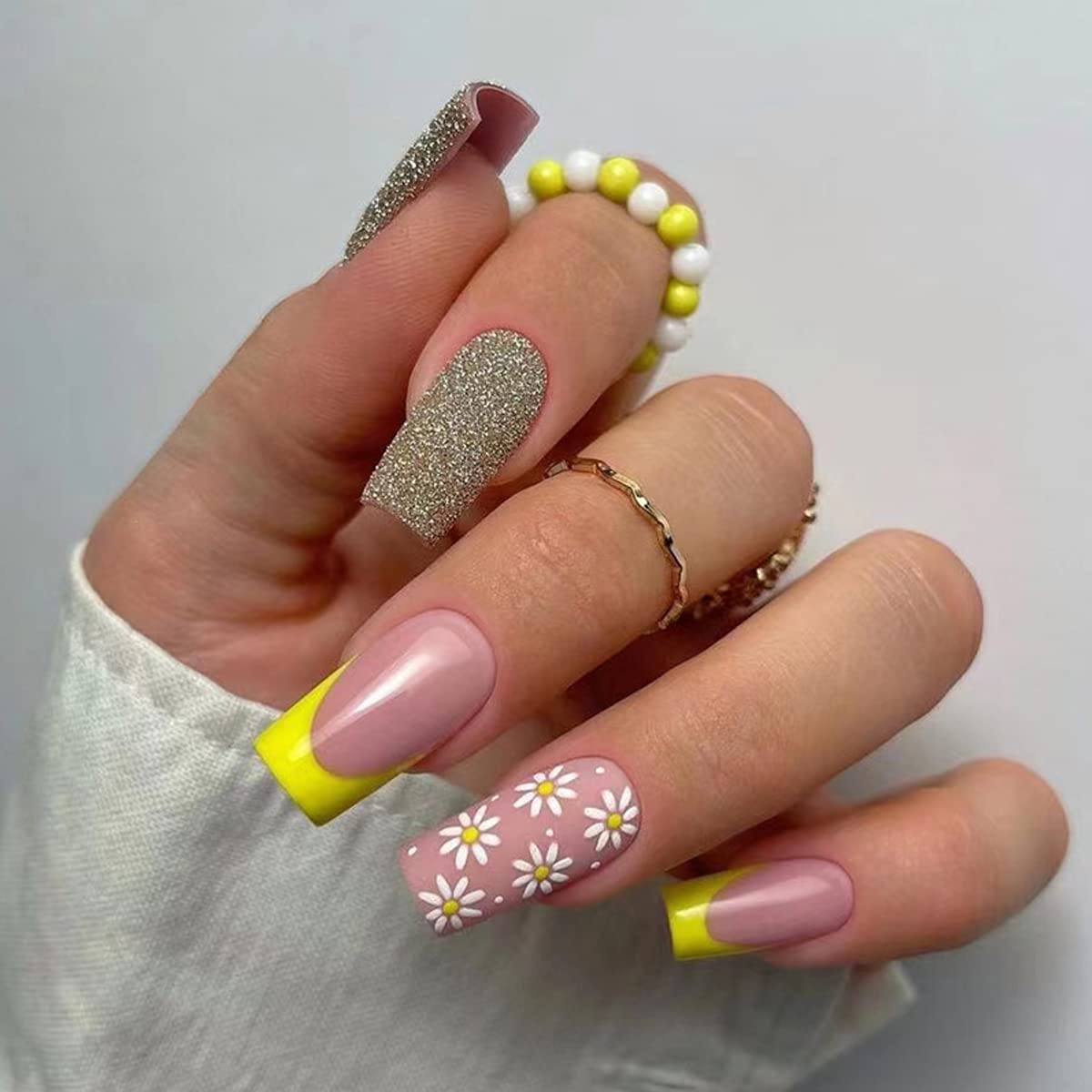 24 Pcs Square Press on Nails Short French Tip Fake Nails with Gold Glitter Line Designs Glossy Coffin Acrylic False Nails Full Cover Glue on Nails for Women Girls