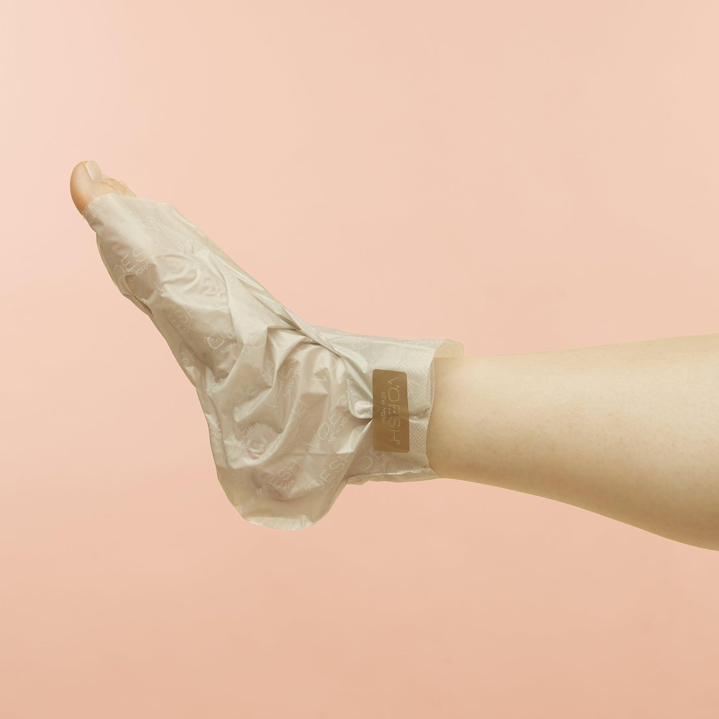 VOESH Collagen Socks, Collagen Socks for Dry Feet, 4 Pack, Cracked Heel Repair, Moisturizing Socks, Spa Pedicure Treatment, Spa Socks, Foot Peel Masks, Vegan