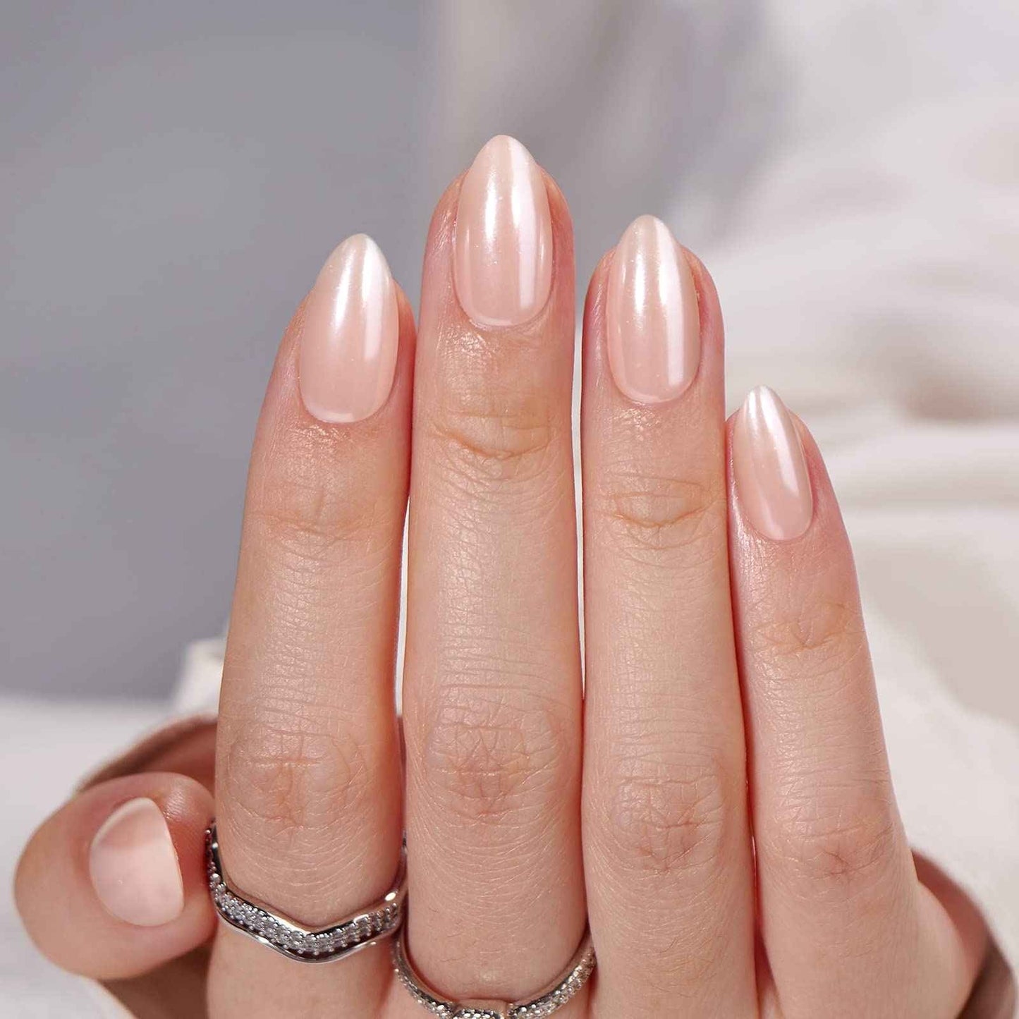 BTArtbox Press On Nails - Soft Gel Chrome Press on Nails Fake Nail with Nail Glue, Fit Perfectly, Reusable Glue On Nails, Nudies & Chrome Pearl