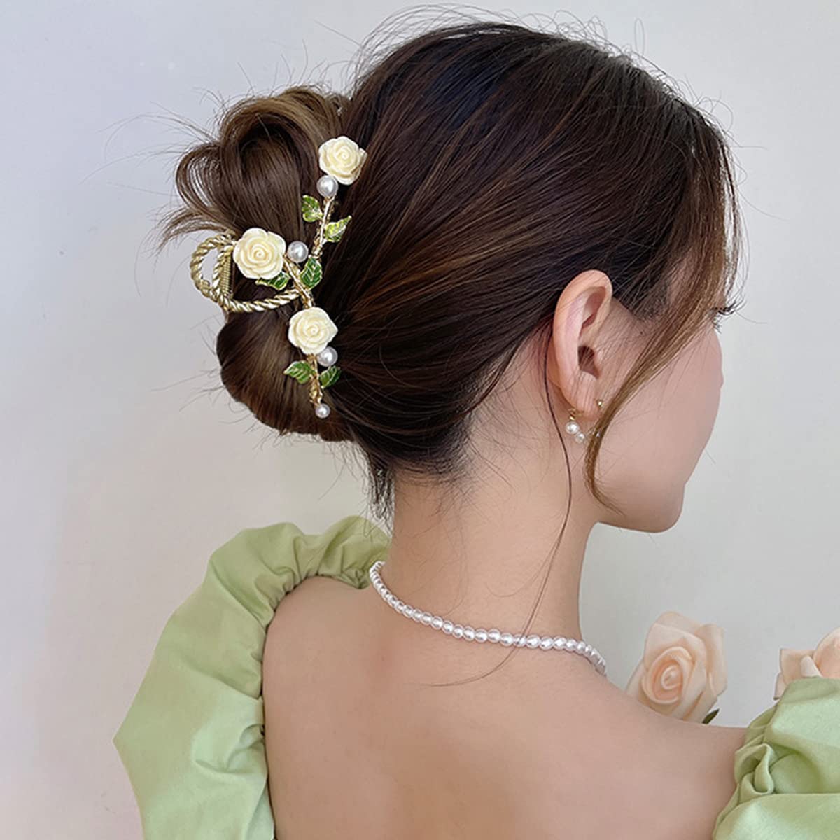 Flower Hair Claw Clip White Rose Pearl Hair Clips Thick Long Hair Jaw Clips Barrettes Shark Hairpin Hair Accessories for Women and Girls