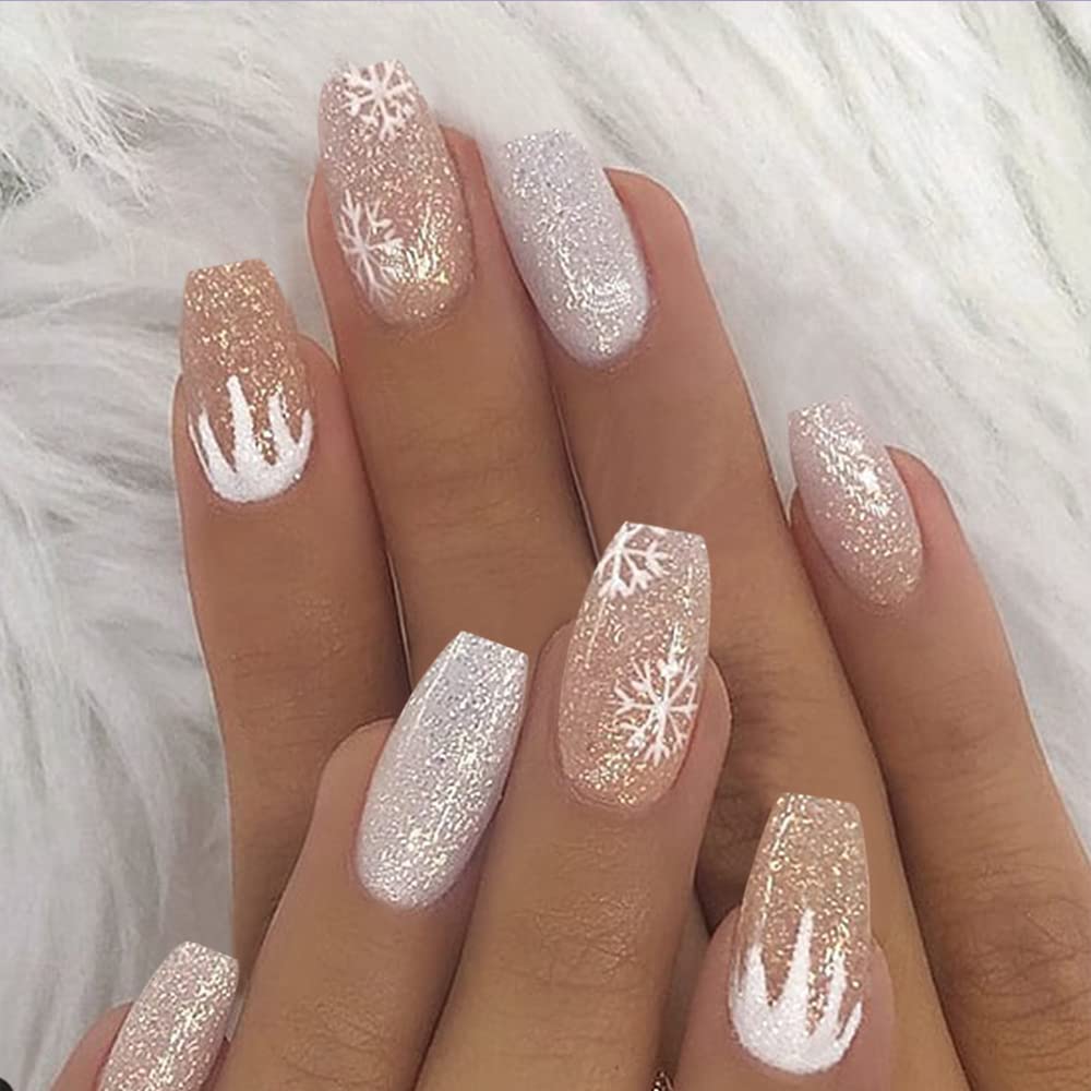 Snowflake Press on Nails Medium Length Christmas Party Coffin Fake Nails White Snowflake Flame Glitters Design Glossy Glue on Nails False Nails for Women 24Pcs