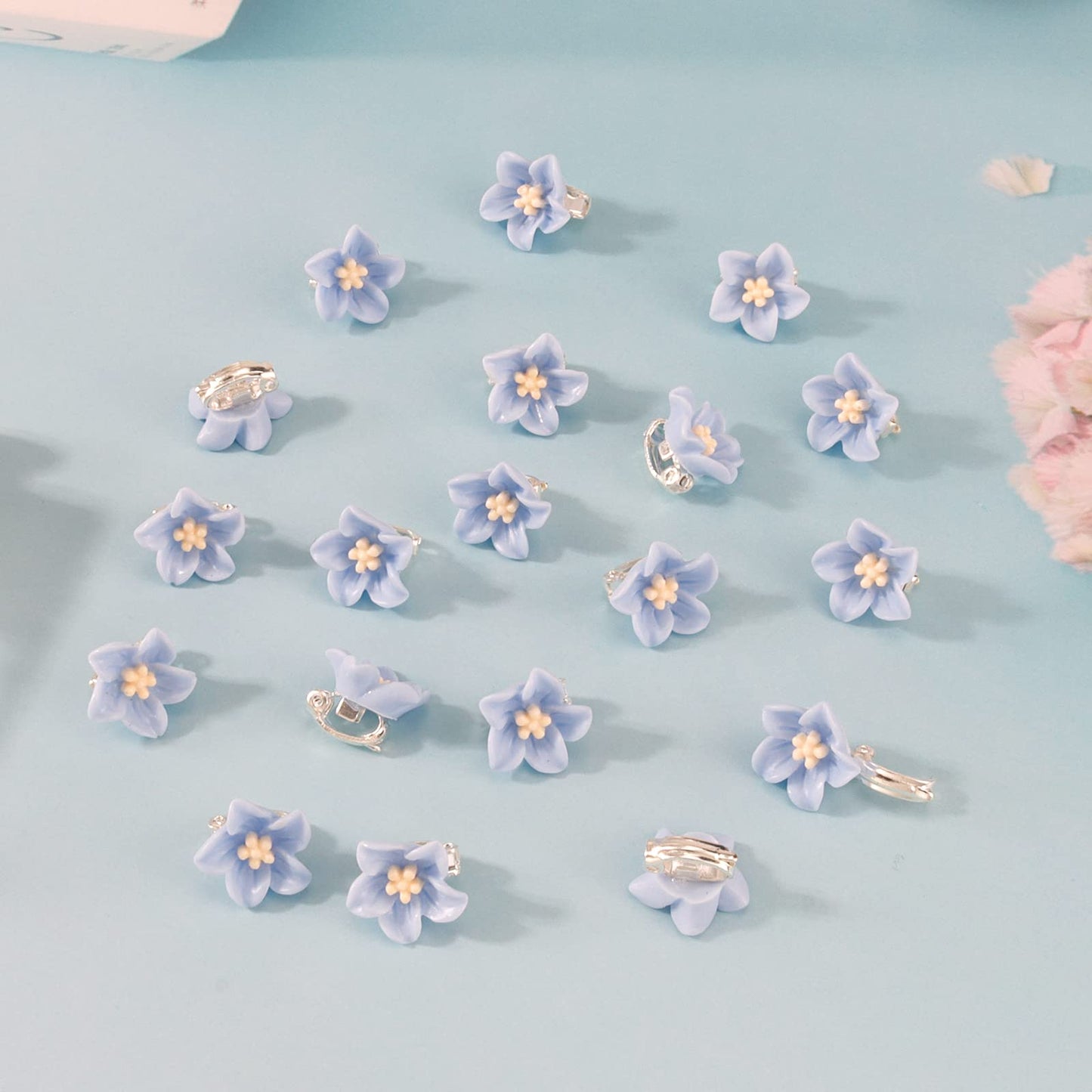 YISSION Mini Flower Hair Clips and Barrettes for Girls/Women - 20Pcs Cute Lily Clips for Hair Weddings, Bridal Accessories in Blue