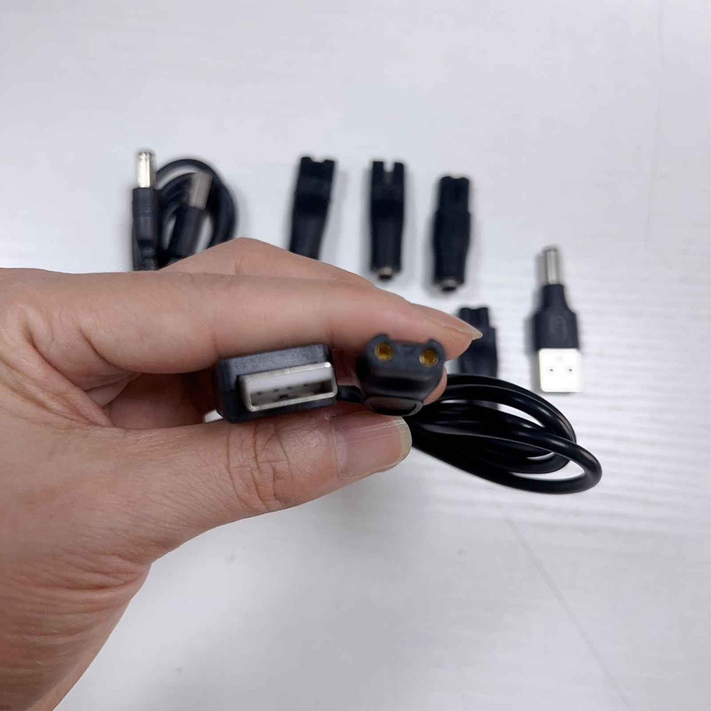 SEEHOM 9 PCS Replacement USB Charger Cable Set,Compatible with 5V Electric Hair Clippers Trimmers Shavers Beauty Tools Lamps & More Includes HQ8505 USB Cable and 6 Plug Adapters