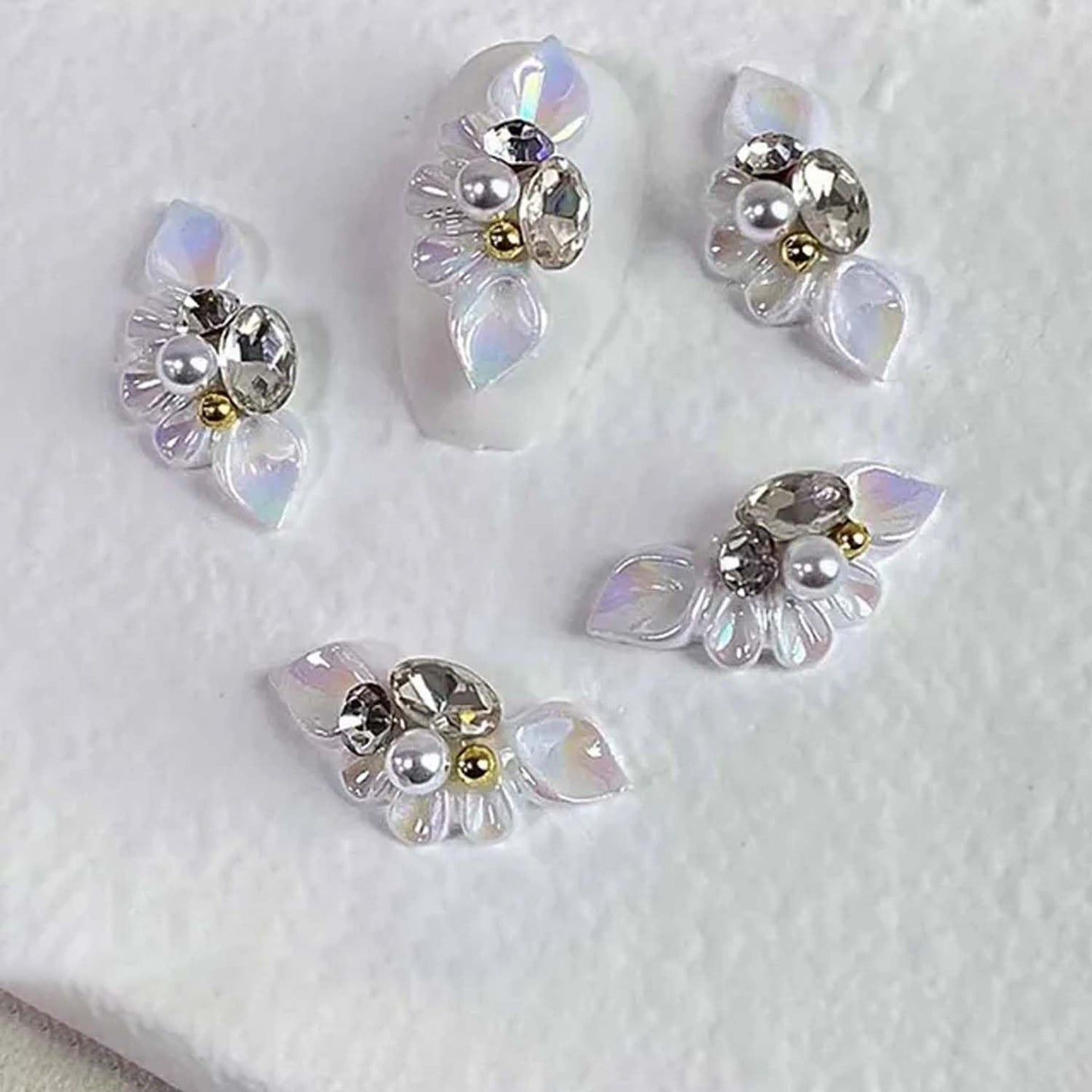 DANNEASY 10pcs 3D Flowers Nail Charms 3D Carve Flowers Charms for Nails White Simulation Flower Pearls Decoration 3D Embossed Flower for Nails Resin Craft Nail Accessories for Acrylic Nails