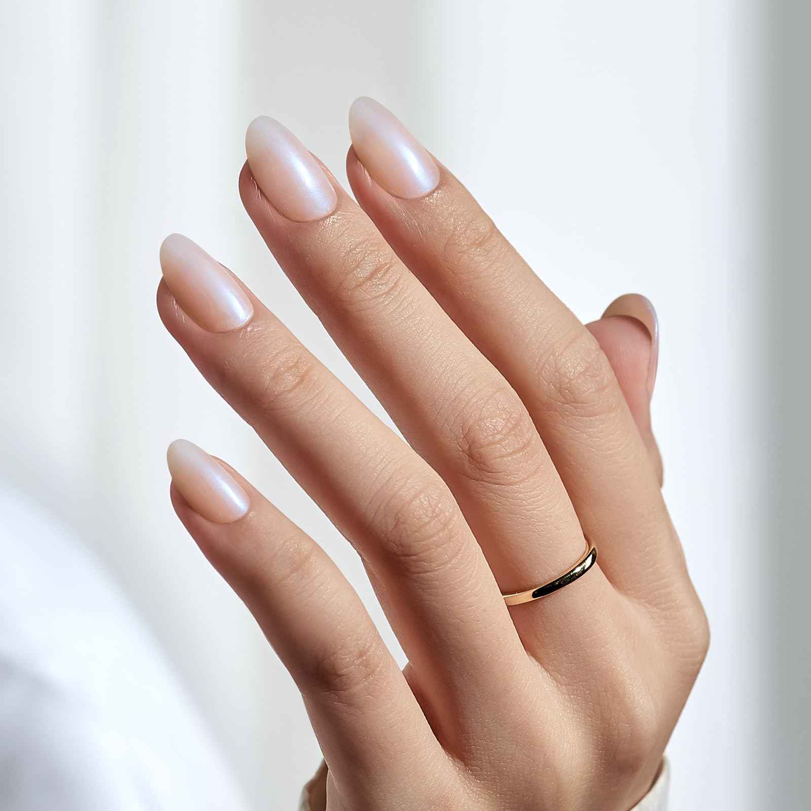 BTArtbox Press On Nails - Soft Gel Chrome Press on Nails Fake Nail with Nail Glue, Fit Perfectly, Reusable Glue On Nails, Nudies & Chrome Pearl