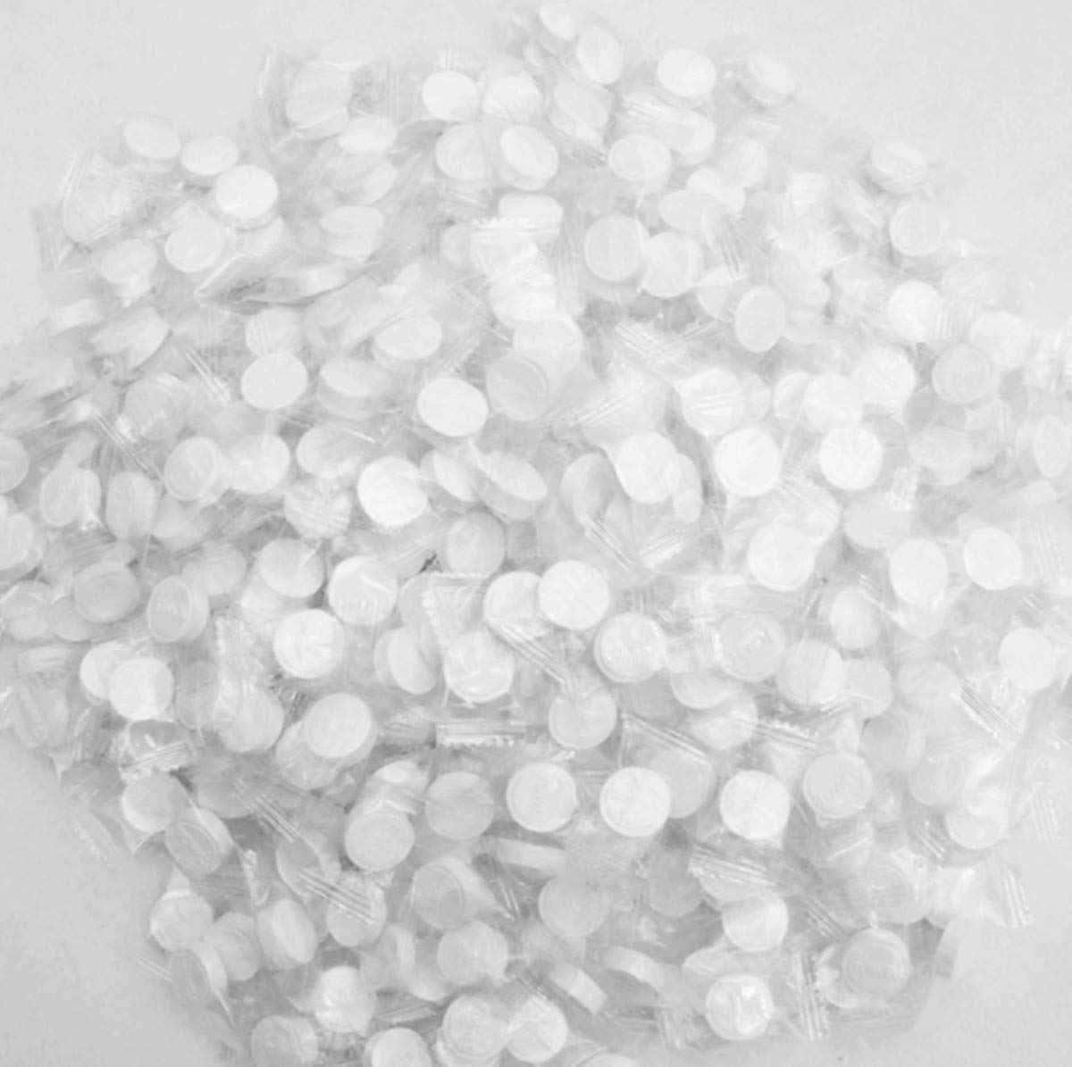 Swity Home 900 Pack Compressed Towel Coin Tissues Portable Wipe Napkin Paper Tablets Non-Woven Disposable Compressed Cotton Coin Tissue Towel Home Hand Wipes for Travel Camping Beauty Salon Outdoor