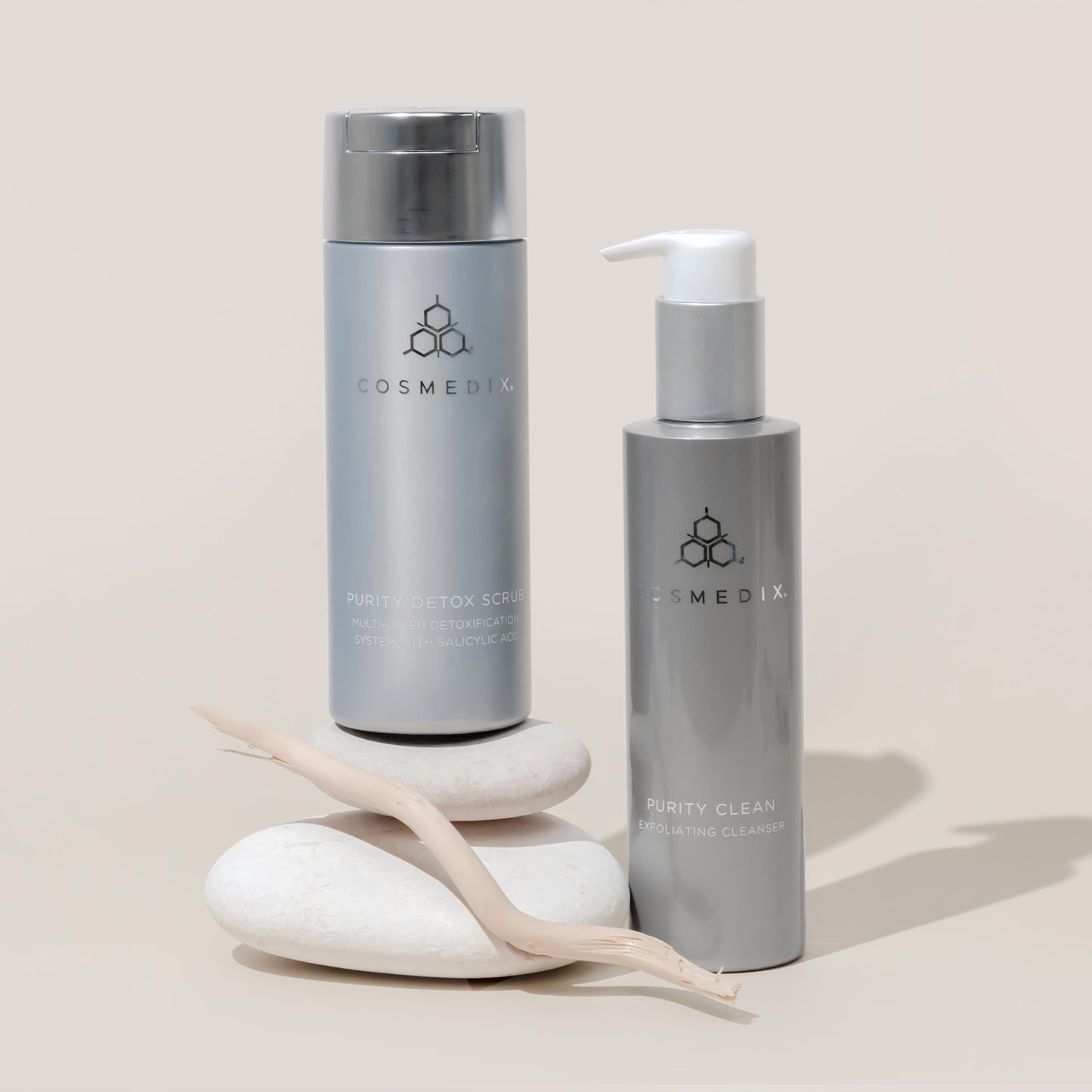 COSMEDIX Purity Detox Face Scrub - Gentle, Multi-Layer Facial Detox Treatment Exfoliates & Cleanses Skin of Dirt, Oil, Impurities & Clogged Pores - AM & PM Dry Powder Scrub with Salicylic Acid