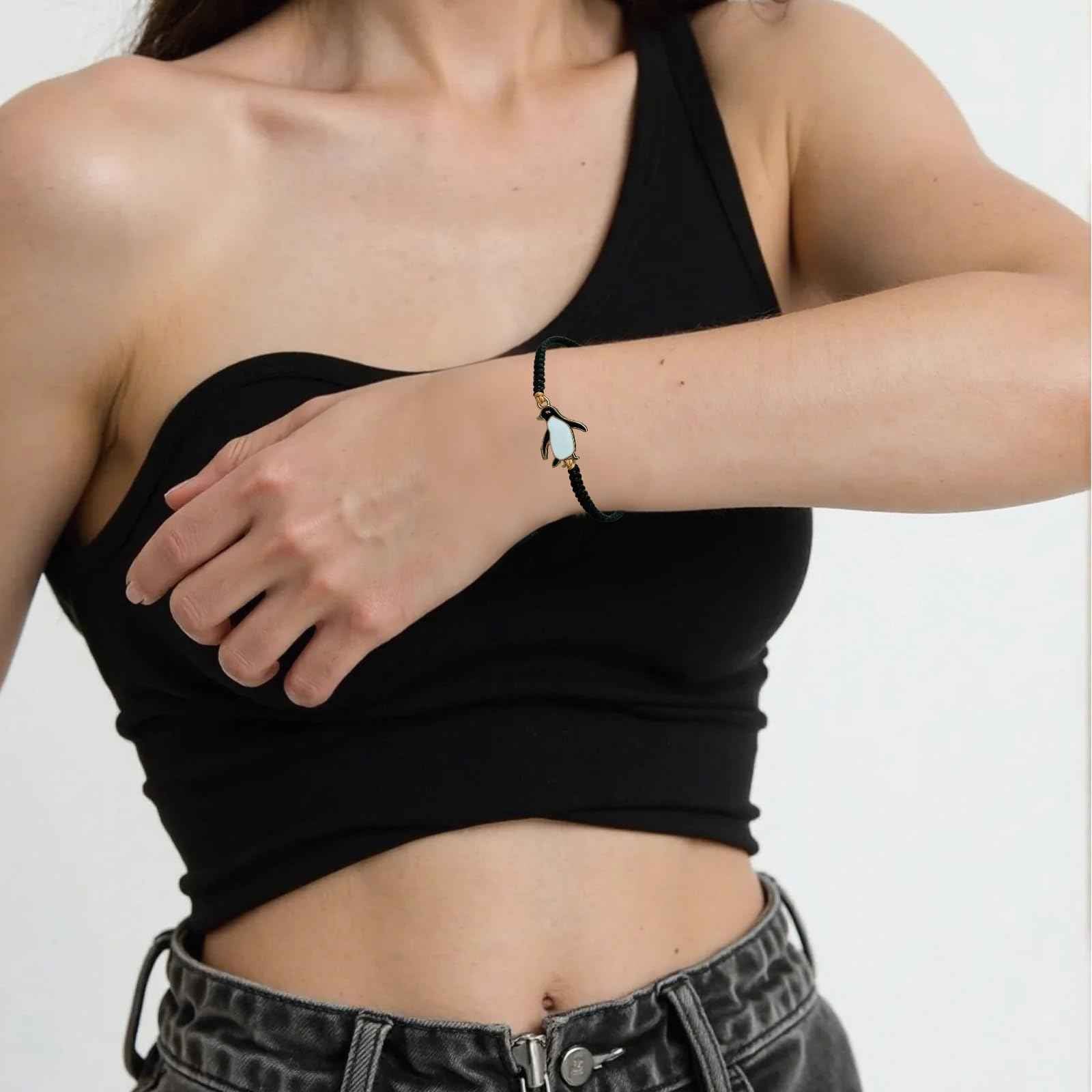 CORNER RUNNER Penguin Gifts for Women -6Pcs Unique Inspirational Penguins Stuff For Penguin Lovers