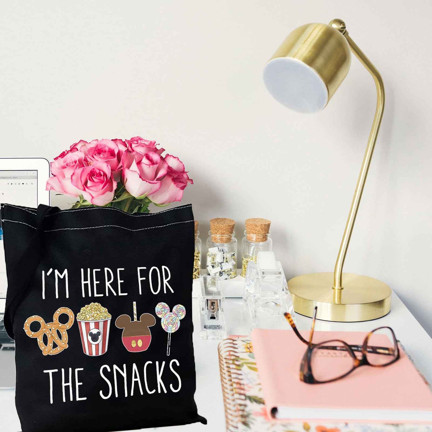 GJTIM Snacks Lover Gift Family Vacation Gift Snacks Travel Bag I’m Here For The Snacks Makeup Bag (For The Snacks ToteBlack)