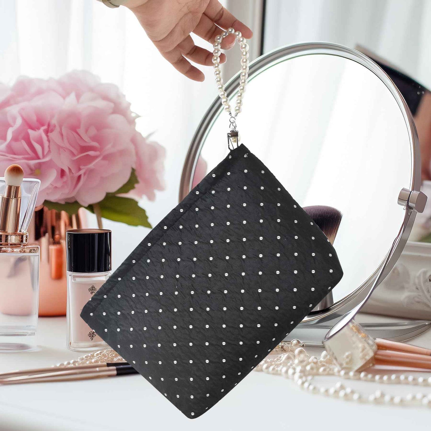 KeYaMee Makeup Bag Travel Cosmetic Bags for Purse Women Organizer Pouch Toiletry Bags with Zipper Large Capacity 037 polka