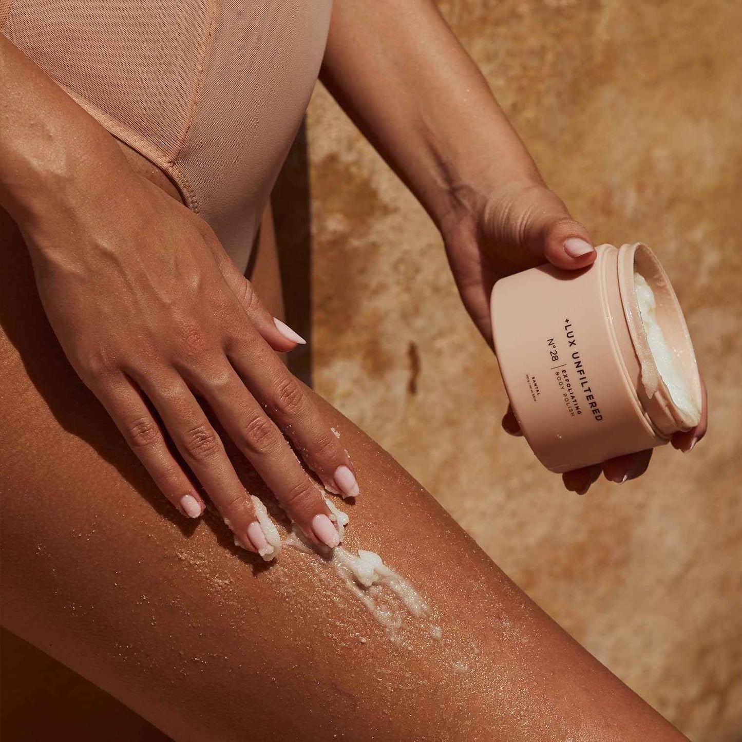 + Lux Unfiltered N°28 Exfoliating Body Polish in Santal - Exfoliating Body Scrub with Shea Butter, Passion Fruit Oil, & Vitamin E - Hydrating & Moisturizing Sugar Scrub - Vegan & Cruelty Free