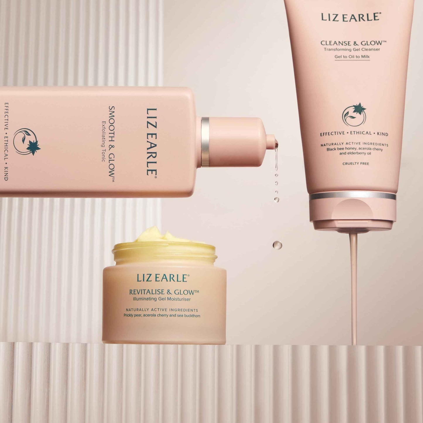 Liz Earle Cleanse & Glow Transforming Gel Cleanser - Gentle Cleanser Face Wash & Makeup Remover - Helps Minimize the Appearance of Pores and Reveals Luminous, Glowing Skin (150ml)