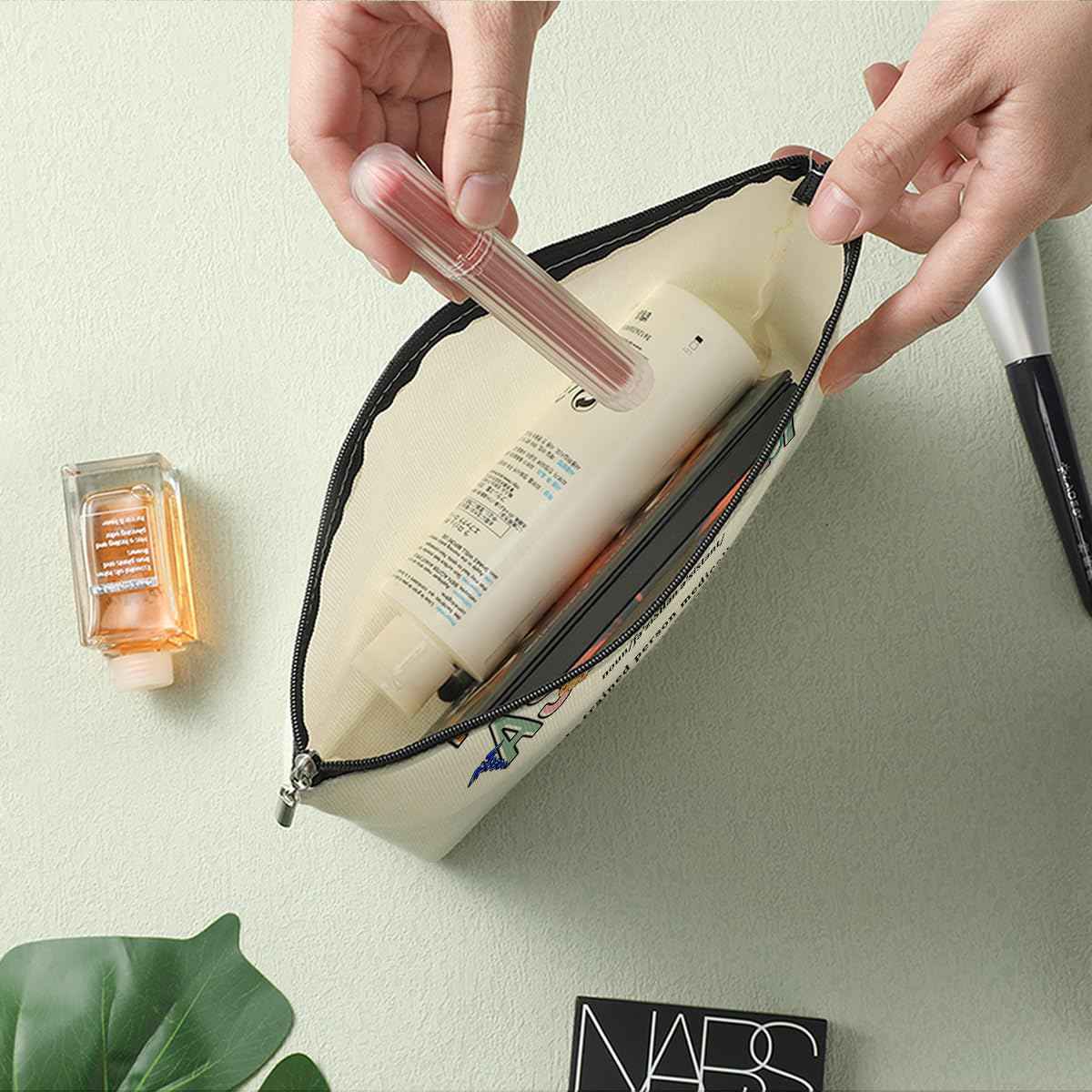 Physician Assistant Noun Physician Assistant Gifts Makeup Bag Cosmetic Bag, Appreciation Thank You Gifts for Women Medical Future PA Physician Assistant Christmas Birthday Toiletry Bag Accessories