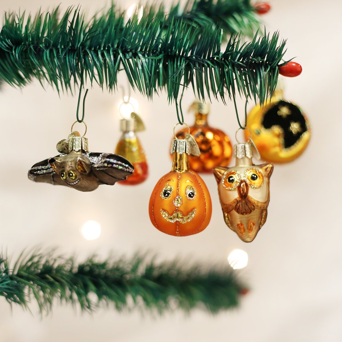 Old World Christmas Ornaments: Halloween Decorations Glass Blown Ornaments for Christmas Tree, Miniature Halloween