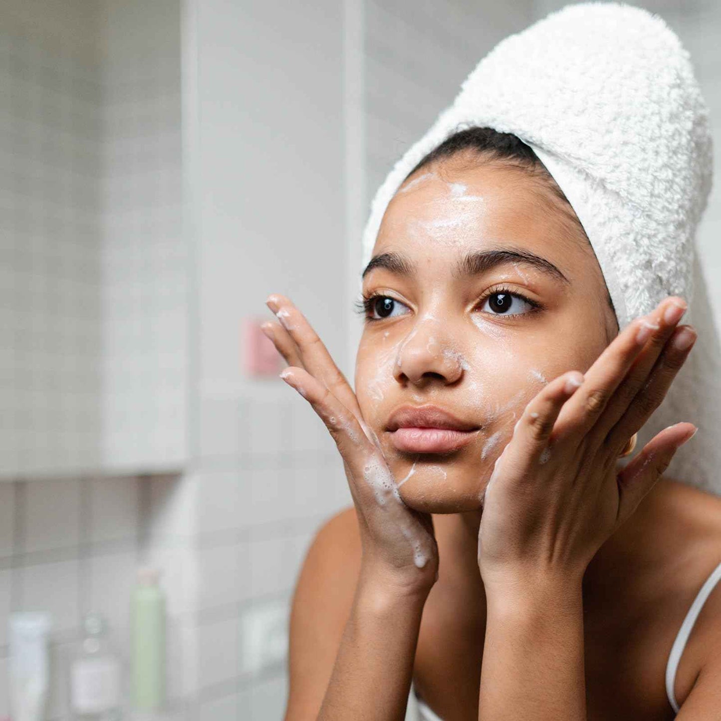 UMETASS 1oz/30ml Leak Proof Plastic Bottles with Caps for Liquids Sample, Reusable Small Bottles Containers for Travel, Camping and Hiking (Translucent, 10 Pcs)