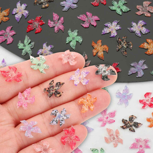 Mini Flowers Figurines, 220pcs Miniature Dollhouse Accessories Tiny Flowers for Crafts Nails Charm Figurines for DIY Fairy Garden Dollhouse Micro Landscaping Decoration
