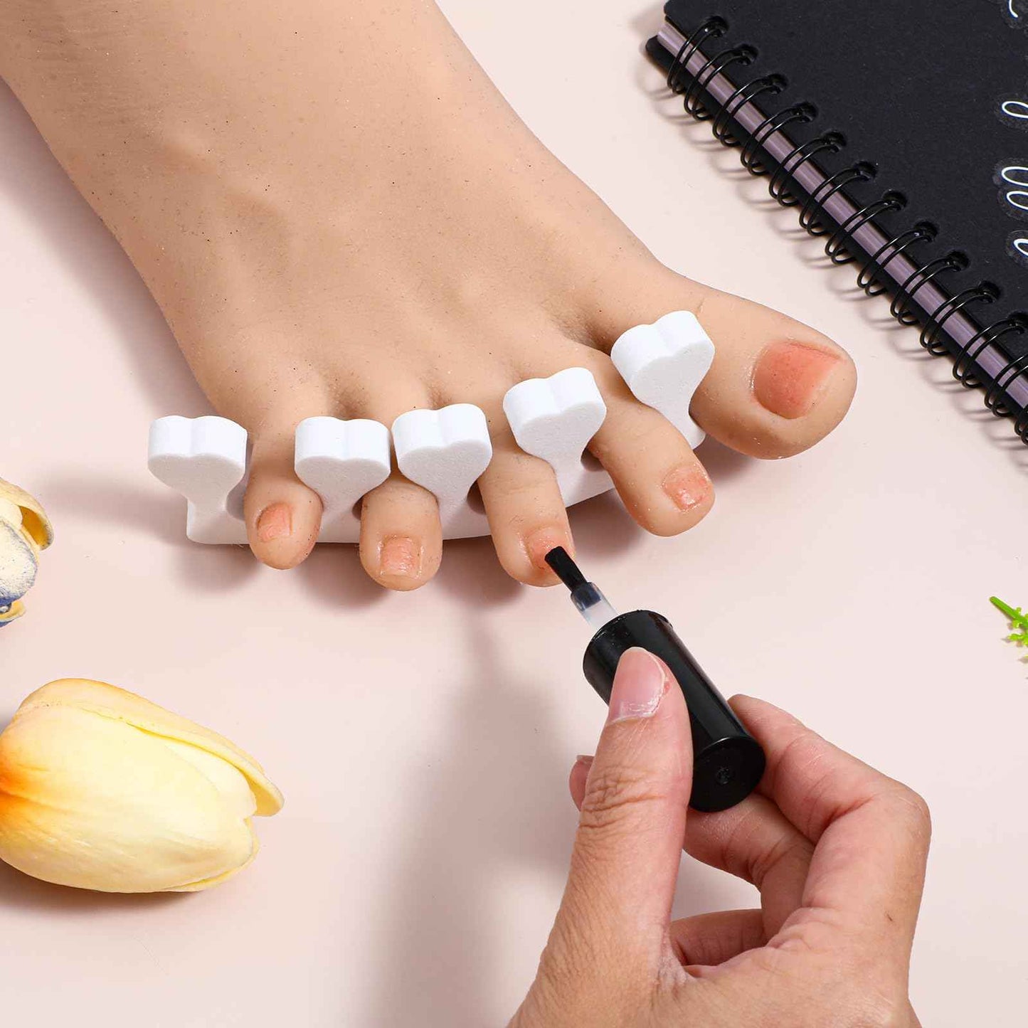 400 PcsToe Separators Pedicure Tool Kit Soft Toe Spacers for Pedicures Spreaders Finger Dividers for Women Men Feet Nail Toenails Art Painting Polish Spa(White)