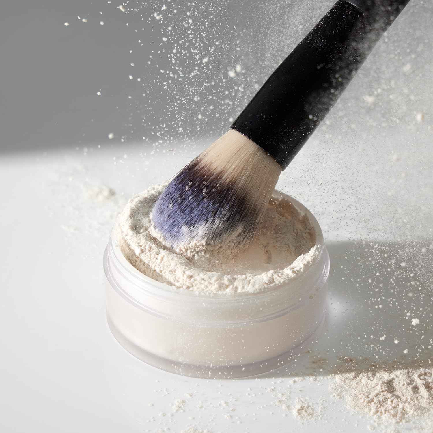 Glo Skin Beauty Luminous Setting Powder - Translucent Medium