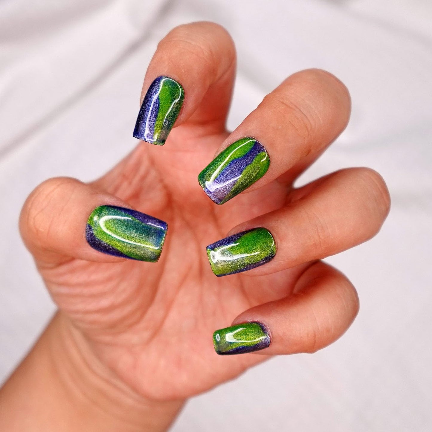 10 Pcs Handmade Press on Nails (Medium, Gaia - Chrome Blue and Green Water Color/Short Square) A124M