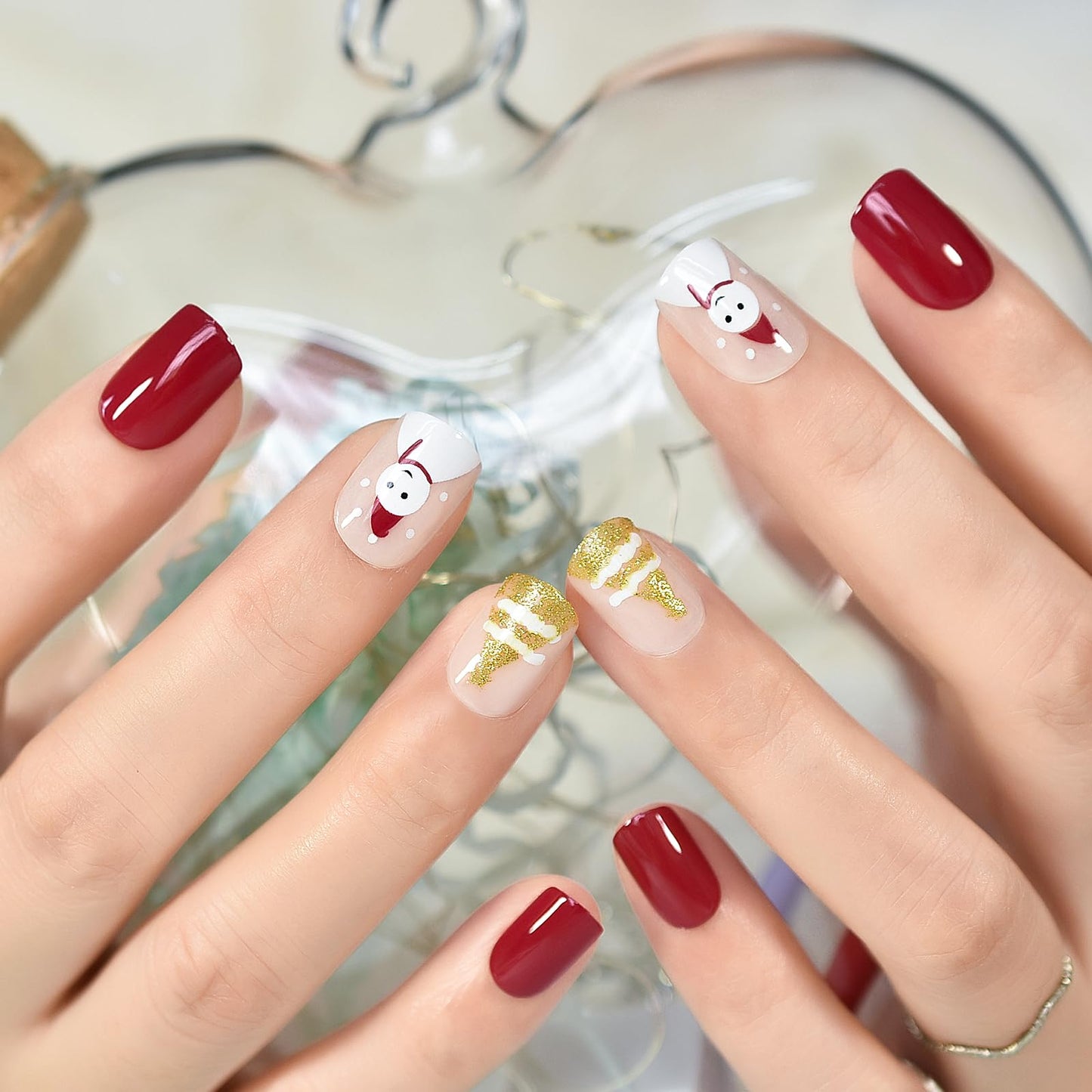 Pre-design Christmas Press On Nails with Snowman Golden Glitter Tree Short Squoval Red Nail Art Tips Salon Reusable Acrylic Manicure Glossy Stick On Nails Gifts for Women Girls