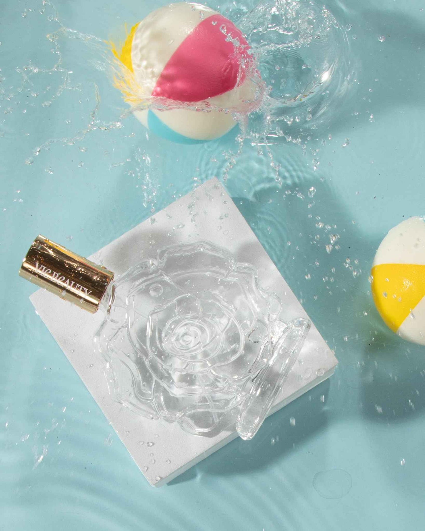 Vie Beauty 30ROSES Hydrating Rose Water Facial Mist For All Skin Types 85mL