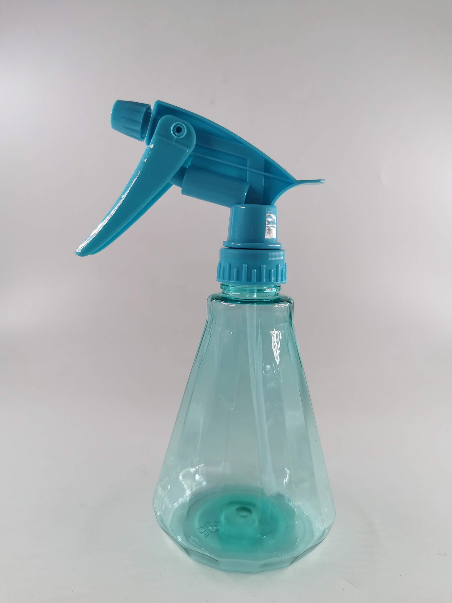 EZPRO USA Empty Spray Bottles 12oz PET Plastic for Hair, Multi Purpose Colored, Dog Grooming, Cat Training, Water Mister Sprayer, Clear Small, Pack of 4