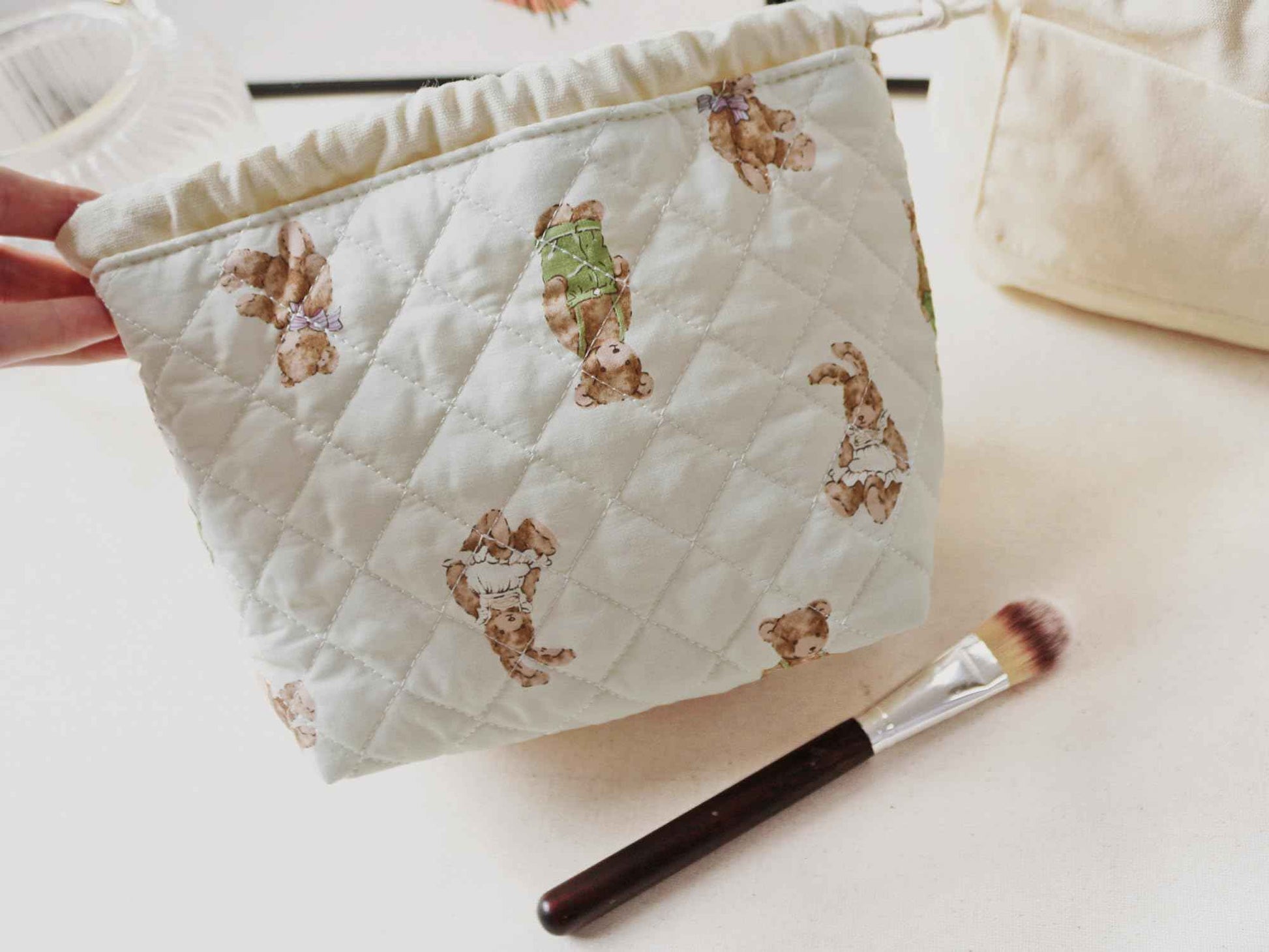 HAPPYHEIDI Quilted Cotton Drawstring Makeup Bag Set 2 Size w Compartment Cosmetic Toiletry Travel Pouch,Purse Organizer,Brown Teddy Bears