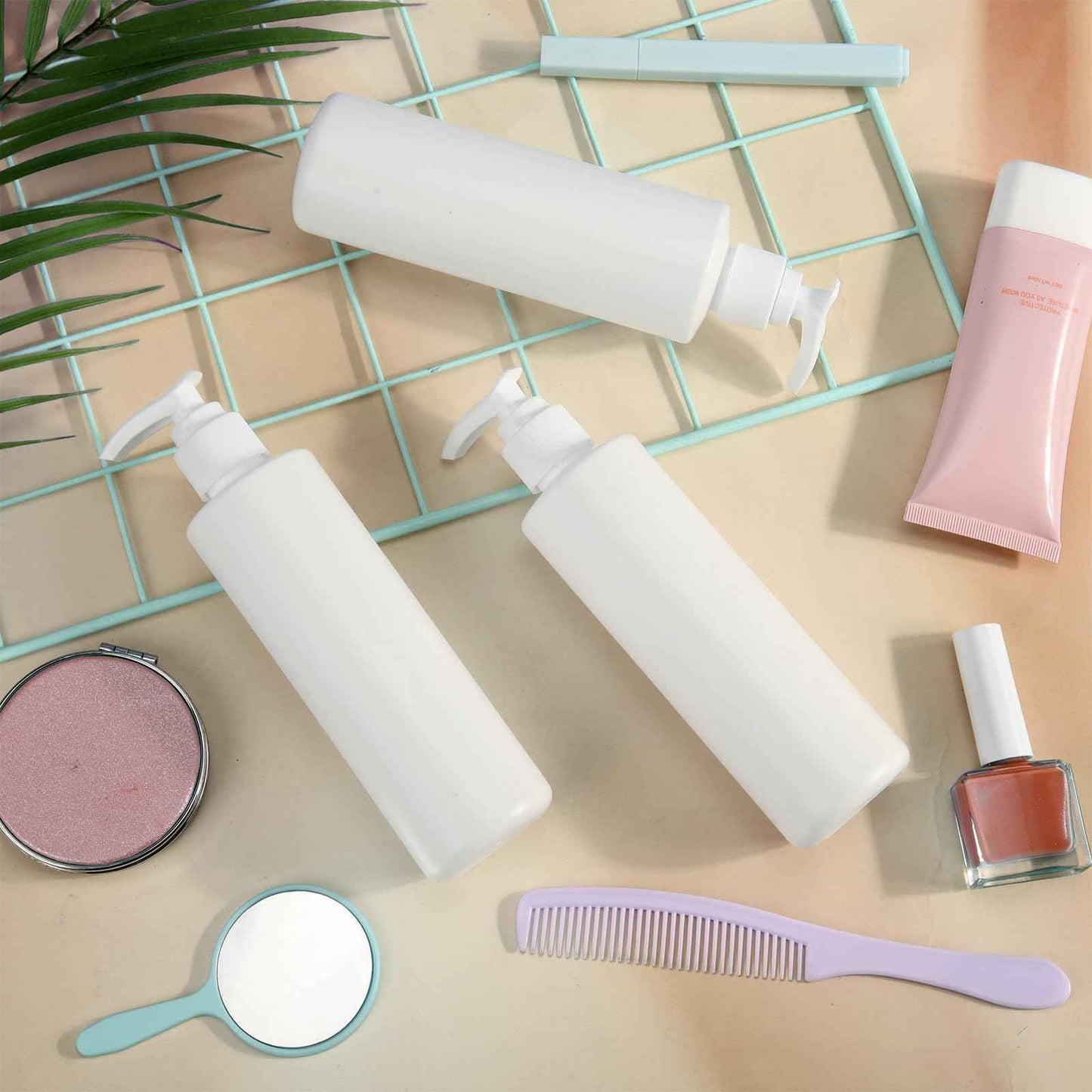 Thyle 20 Pcs Plastic Pump Dispenser Bottle 8 oz Refillable Plastic Bottles Bulk Lotion Container Travel Lock Empty container for Shampoo Massage Oil Dispensing(White Bottle, White Head)