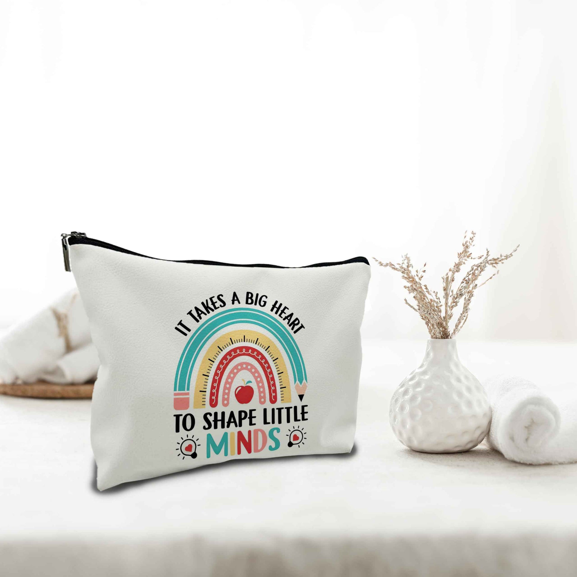 Nogrit Teacher bags,Teacher Makeup Cosmetic Bag,It Takes a Big Heart to Shape Little Minds,teacher tote,Teacher Makeup Toiletry Bag,pu