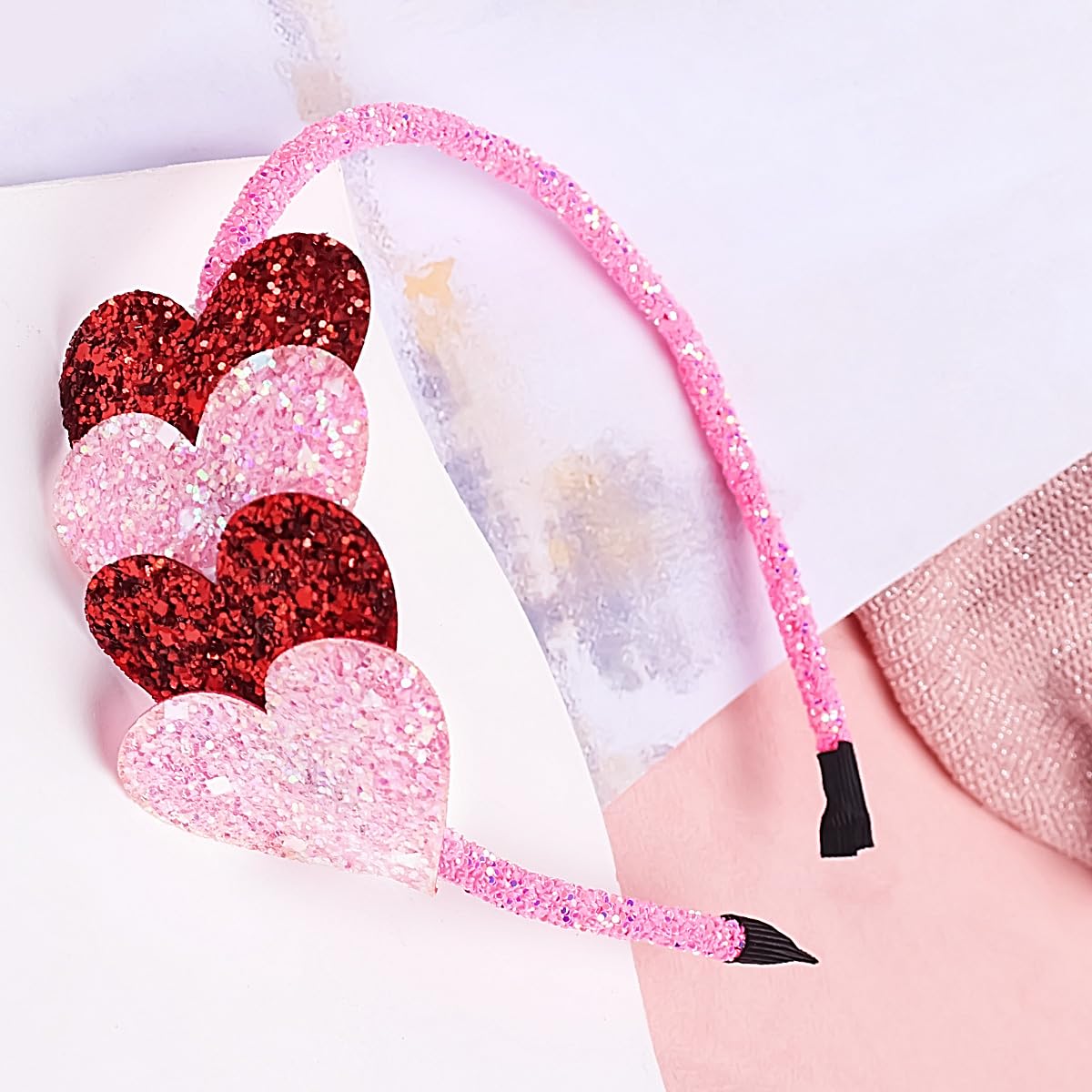 Doneace Valentine's Day Heart Headband Hair Band Glitter Hair Hoop Red and Pink Sequins Hair Accessories Headdress for Women Girls Valentine's Day New Year Wedding Birthday Party Gift