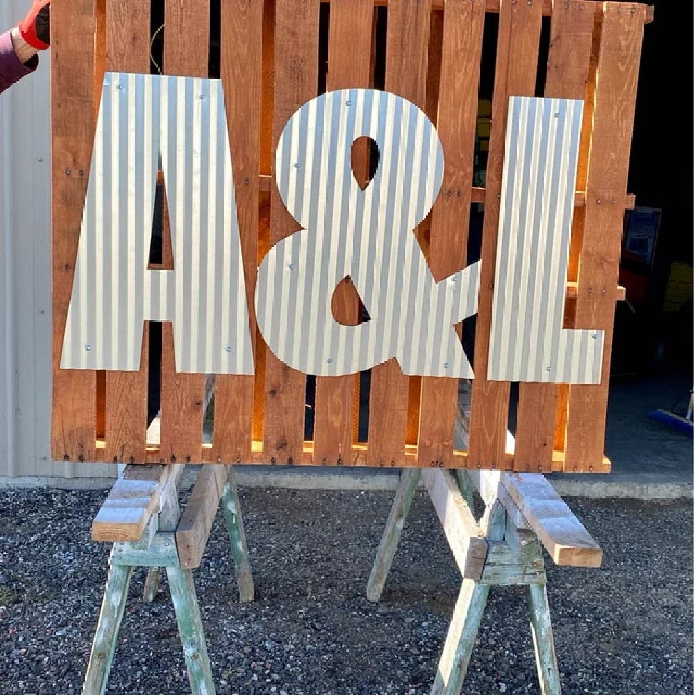 Corrugated Metal Letter (24 Inch, 0)