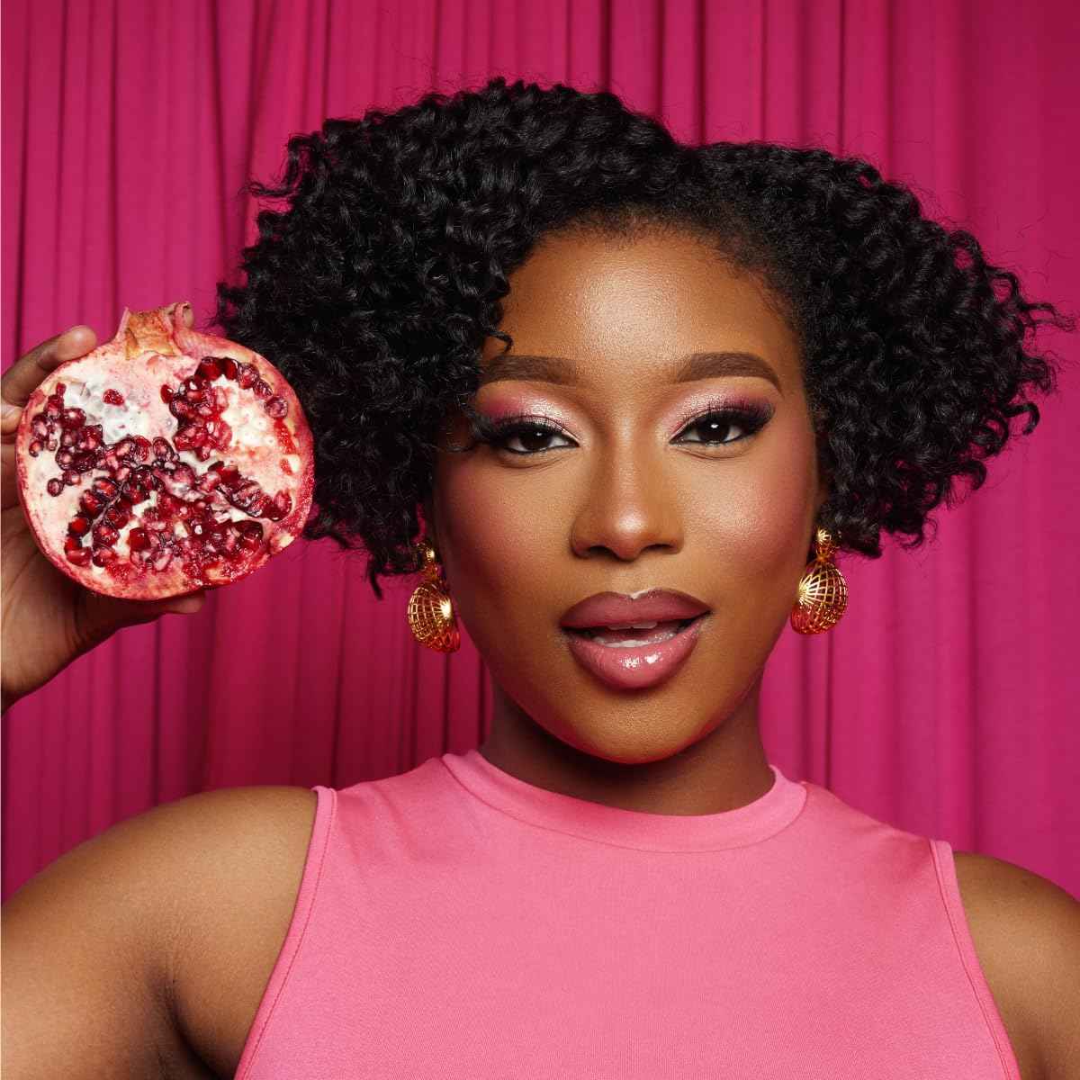 Mielle Organics Pomegranate & Honey Detangling Conditioner for Curly Hair - Deep Moisturizing Conditioner to Help Strengthen Strands, Prevents Breakage and Split Ends & Improves Hydration (32 Fl Oz)