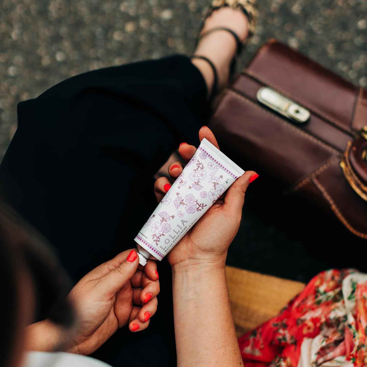 LOLLIA Relax Handcreme, 4 oz, Sugar Cane, Vanilla Bean, & Jasmine, Scented Hand Cream for Women, Moisturizing Lotion for Dry Hands, Quick Absorbing Shea Butter & Cocoa Butter, Luxury Purse Essentials