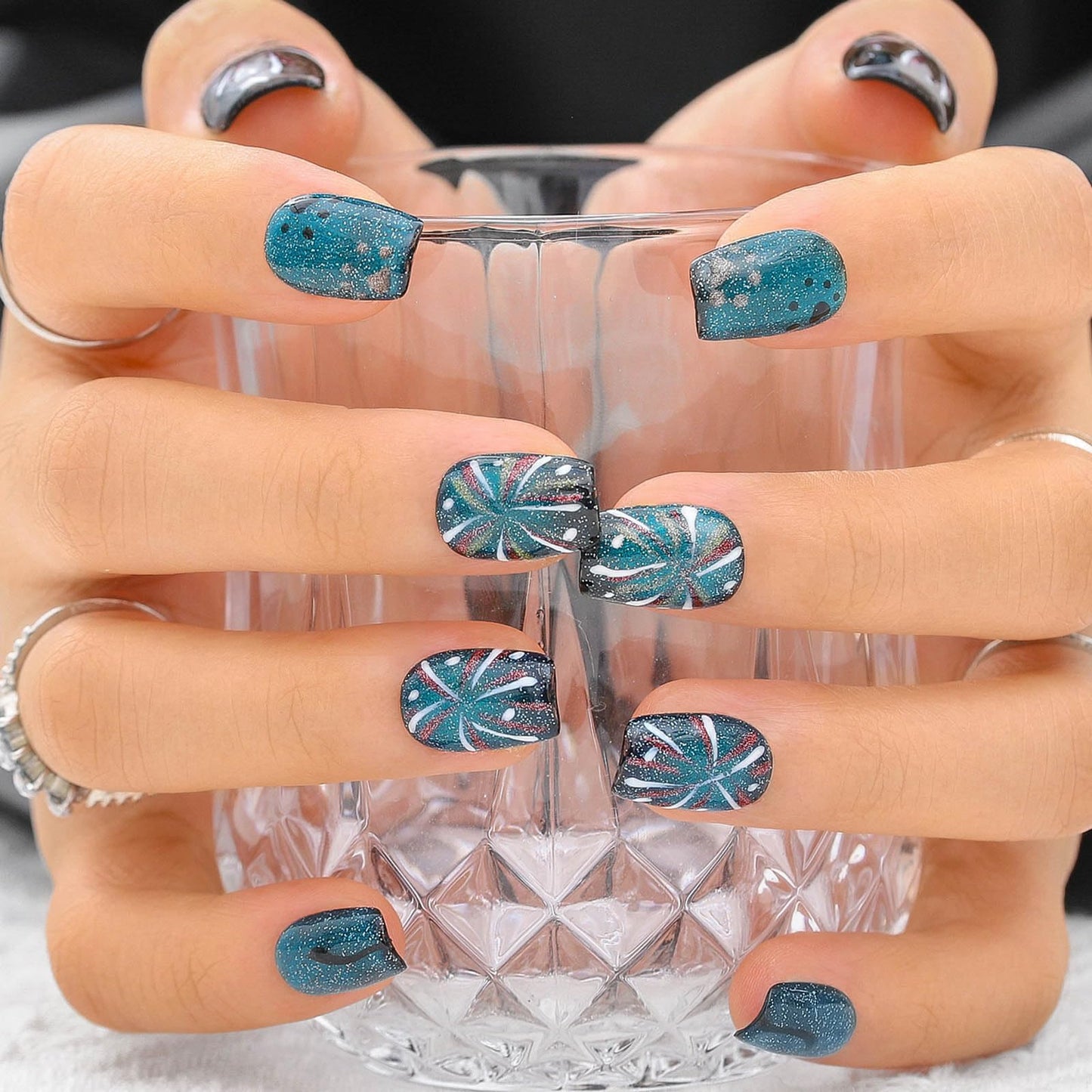 Sethexy Blue Cat Eye Handmade Press On Nails Short Coffin Acrylic False Nails with Design Glossy Hand-painted Salon Fake Nails for Women and Girls 10PCS (Blue4)