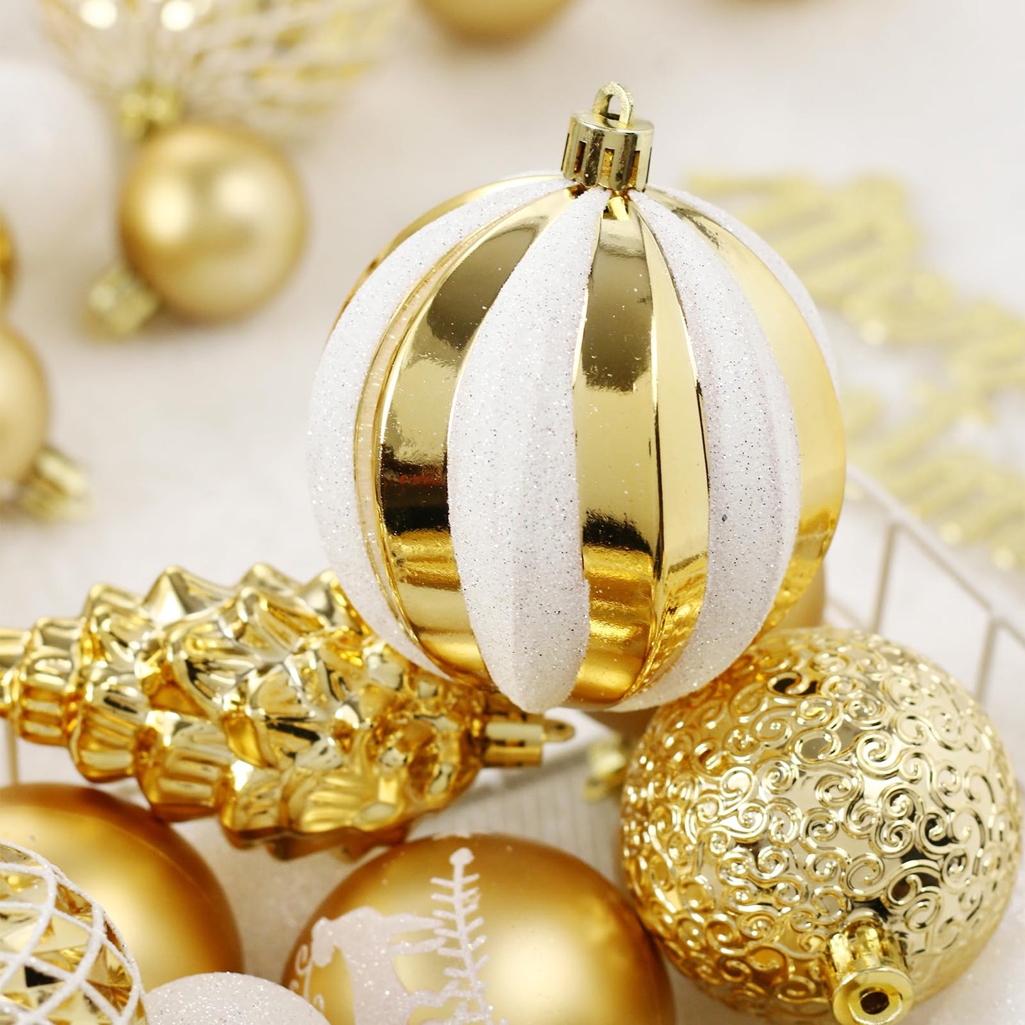 65 PCS Christmas Balls Ornaments Set, Shatterproof Plastic Decorative Baubles Includes Stars & Train for Xmas Tree Decor Holiday Party Decoration, Gold & White