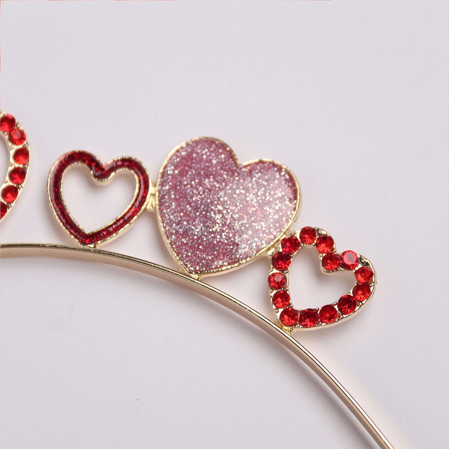 HIFANMM Valentines Day Headbands Red Rhinestones Heart Hair Bands for Women Girls, Shiny Glitter Hearts Crown Hair Accessories, Sweet Love Metal Hair Decoration Birthday Party Supplies Hair Hoop 1 Pcs