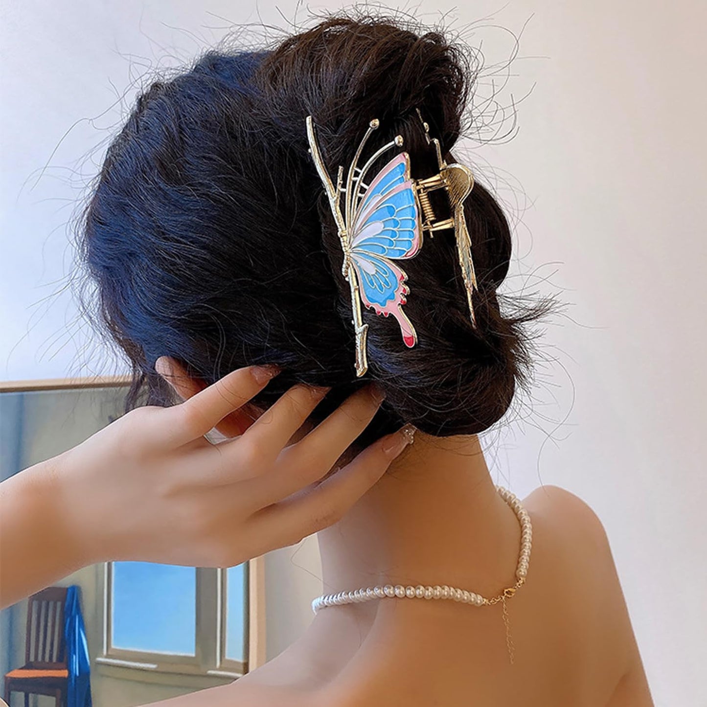 WODICO 2Pcs Gold Butterfly Hair Clips for Women - Made of Metal Perfect for Thin or Thick Hair, Include 2Pcs Metal Butterfly Claw Clips.