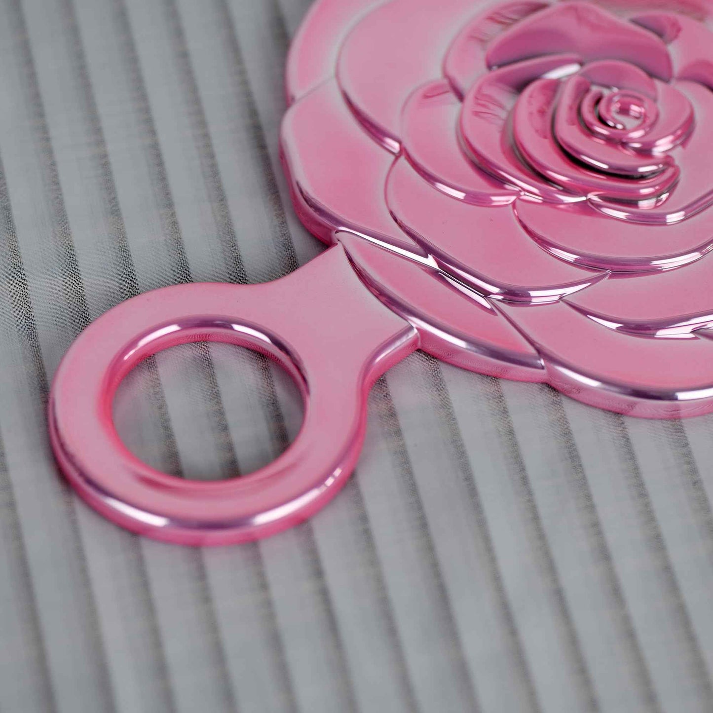 Funerom Round Rosebud Small Hand Mirror Handheld Mirror with Handle Large Hand Mirror (Electroplated Pink, 9.1 x 6 inch)