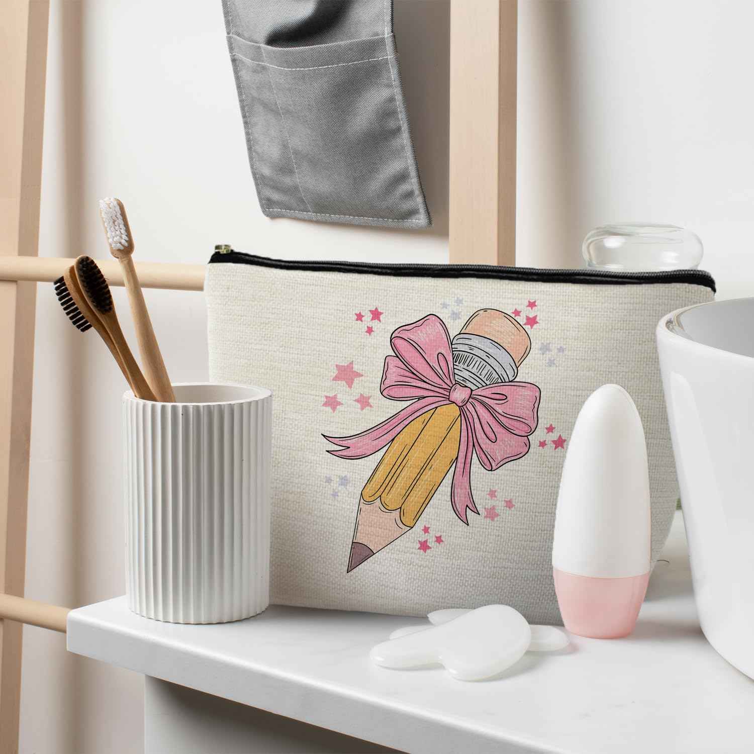 RYYCDOI Coquette Pink Bow Teacher Makeup Bag, Teacher Appreciation Gifts Cosmetic Bags for Women, End of Year Teachers Gifts, Preppy Zipper Makeup Pouch for Teachers