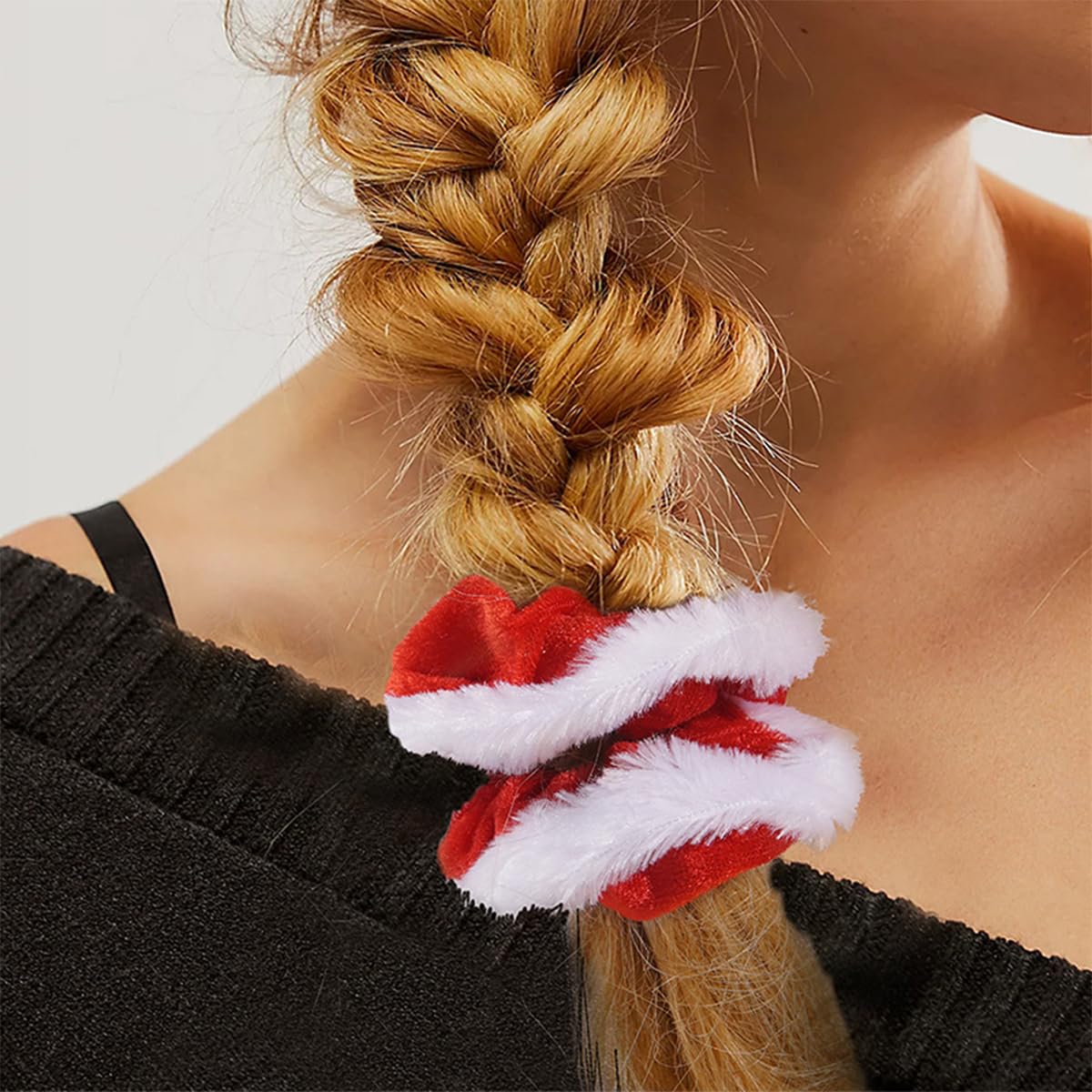 2PCS Christmas Bow Hair Ties Velvet Scrunchies Elastics Hair Band Ponytail Holder Xmas Red Sequins Bowknot Hair Ropes for Women Girls Christmas Hair Accessories