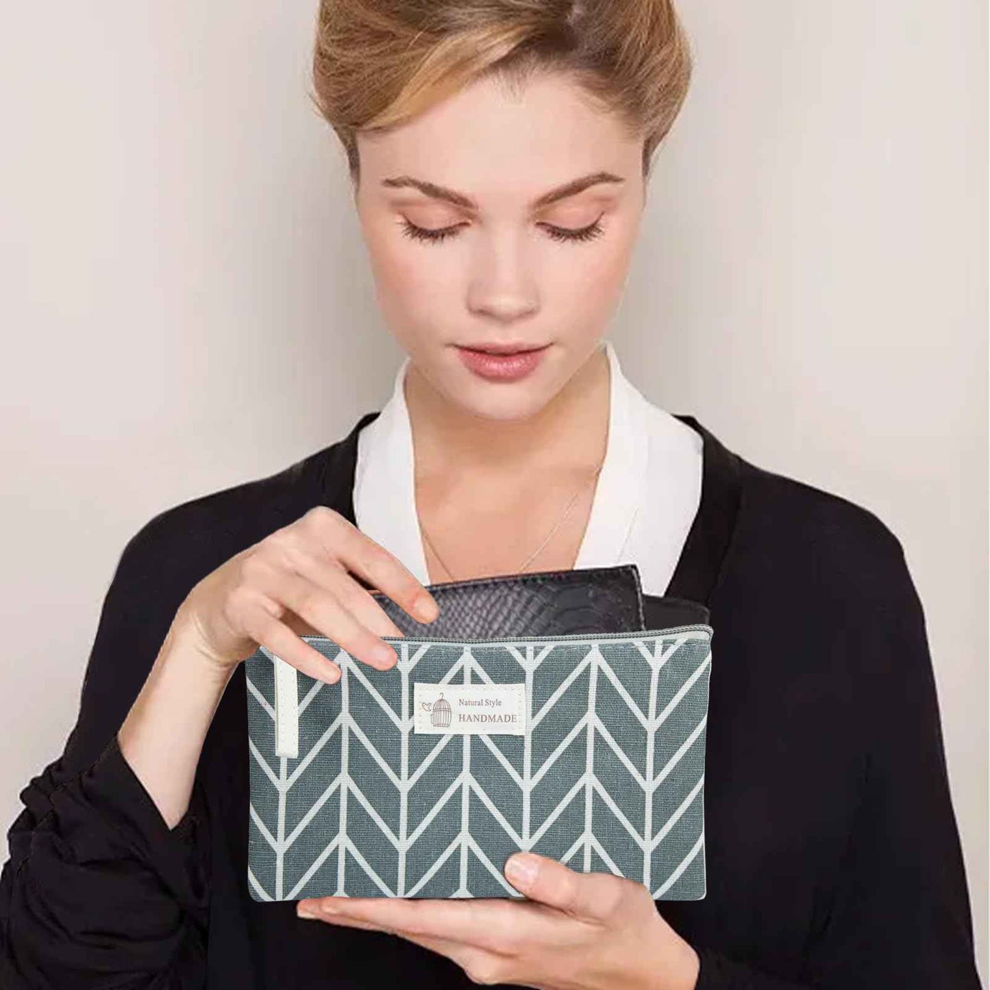 SHEHARUHI 3 Pcs Canvas Makeup Bags Set Cosmetic Small Bag Printed Cute Vacation Travel Toiletry Purse Zipper Pouch Multi-Function Bag Women Girls Favor