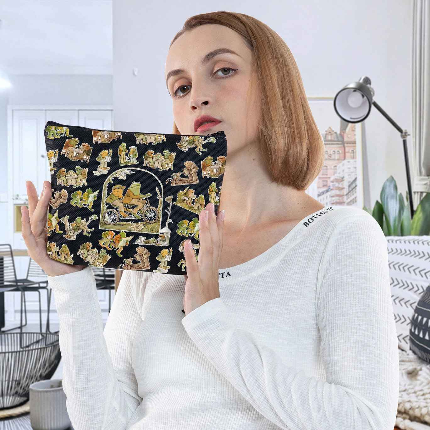 WZMPA Funny Frog Cosmetic Bag Frog Fans Gift Humor Frog Character Makeup Zipper Pouch Bag Frog Merchandise (Frog Bl)