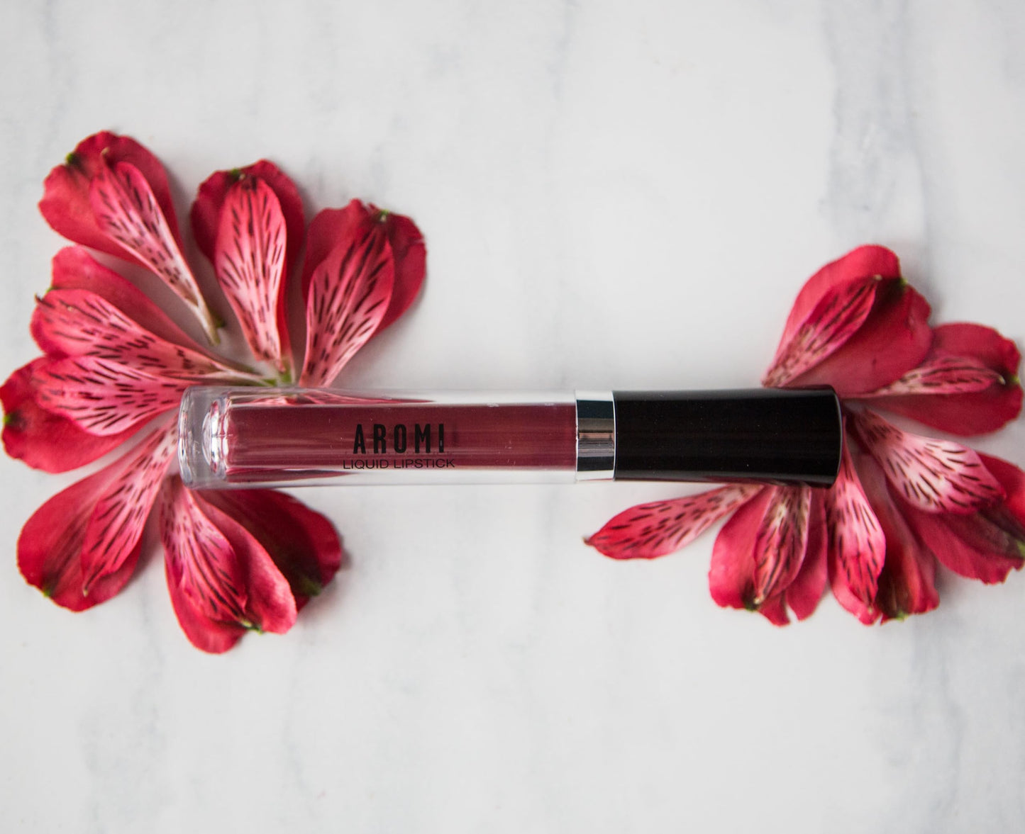 Aromi Maroon Burgundy Liquid Lipstick | Bordeaux Wine Lip Color with Blue Undertones, Vegan, Cruelty-free, Waterproof, Long-lasting (Red Dahlia)