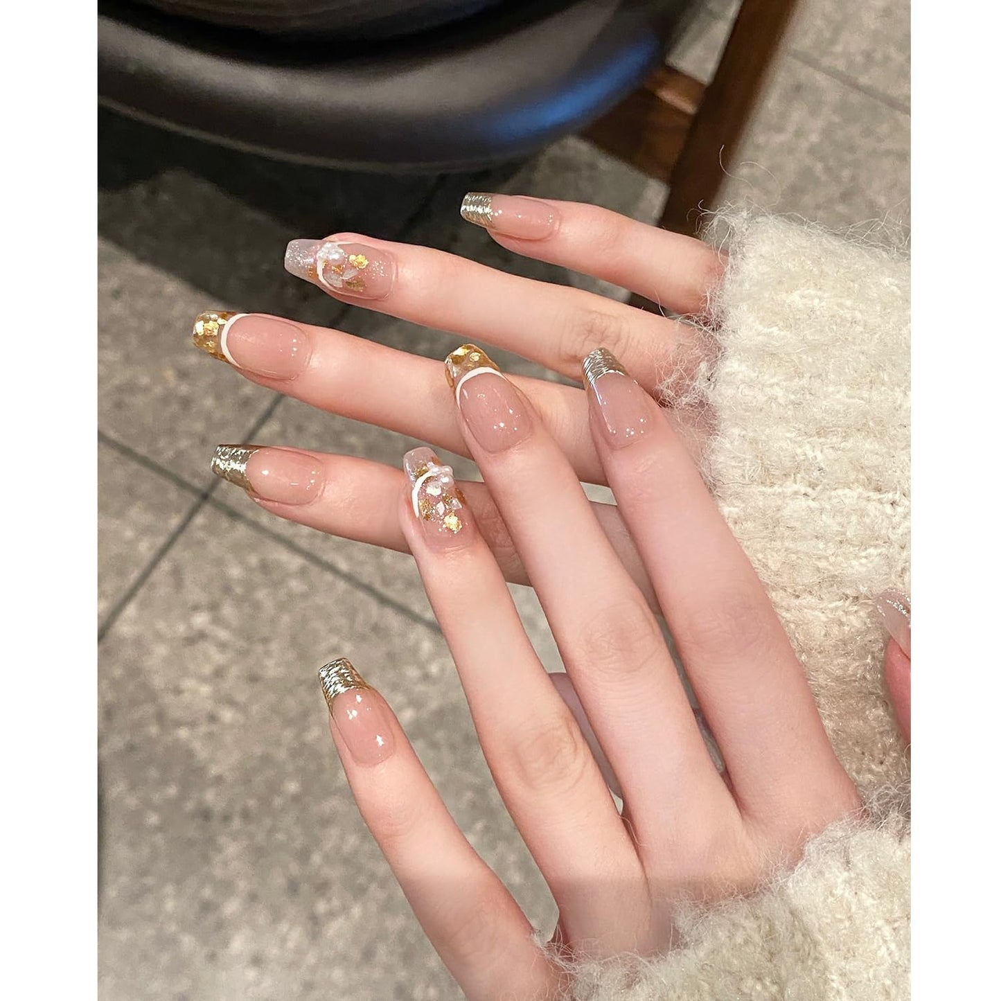 Press On Nails, Wedding False Nails,Reusable Nail Stickers, Artificial Glossy Fake Nails, Press on Fake Nails for Women/Girls (Medium, Brilliant Golden Light)